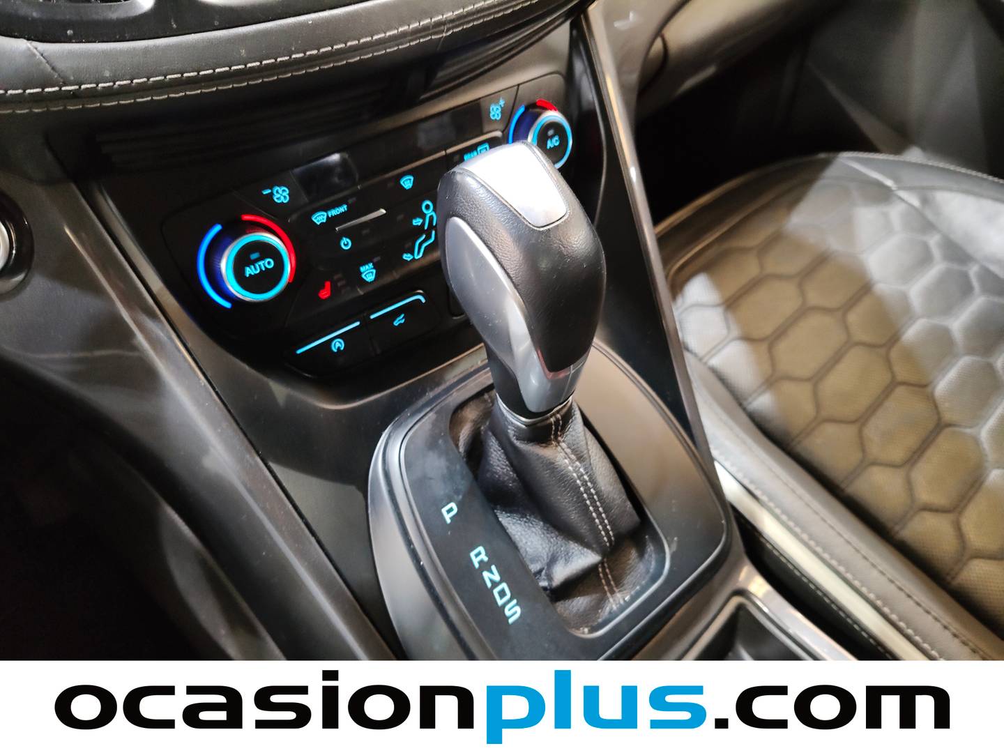 Equipamiento del Ford Kuga Ford Kuga 2.0 TDCI S&S Vignale 4x4 Powershift (150 CV)