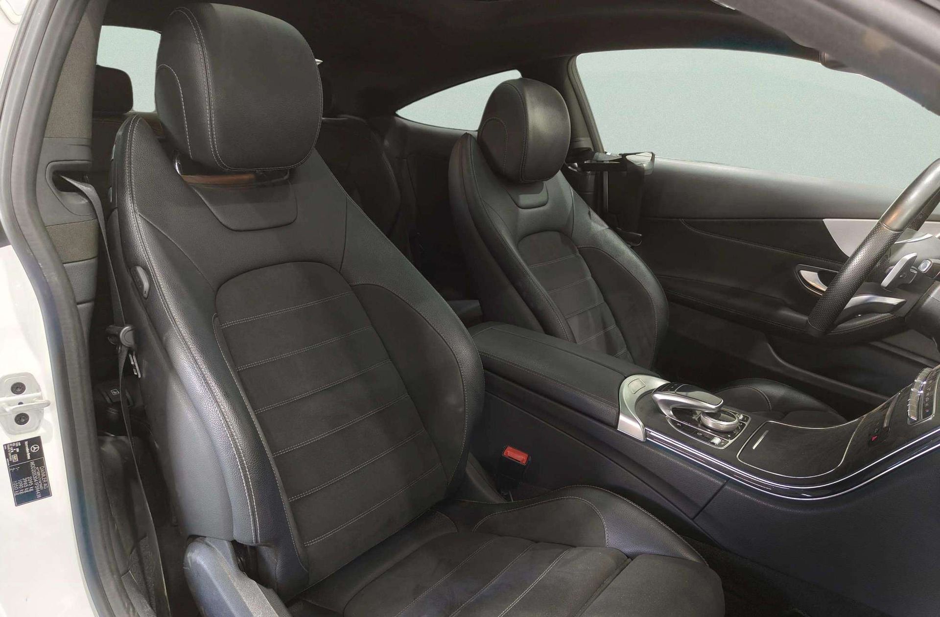 Mercedes-Benz Clase C Coupe 220 d Pack AMG - foto 22