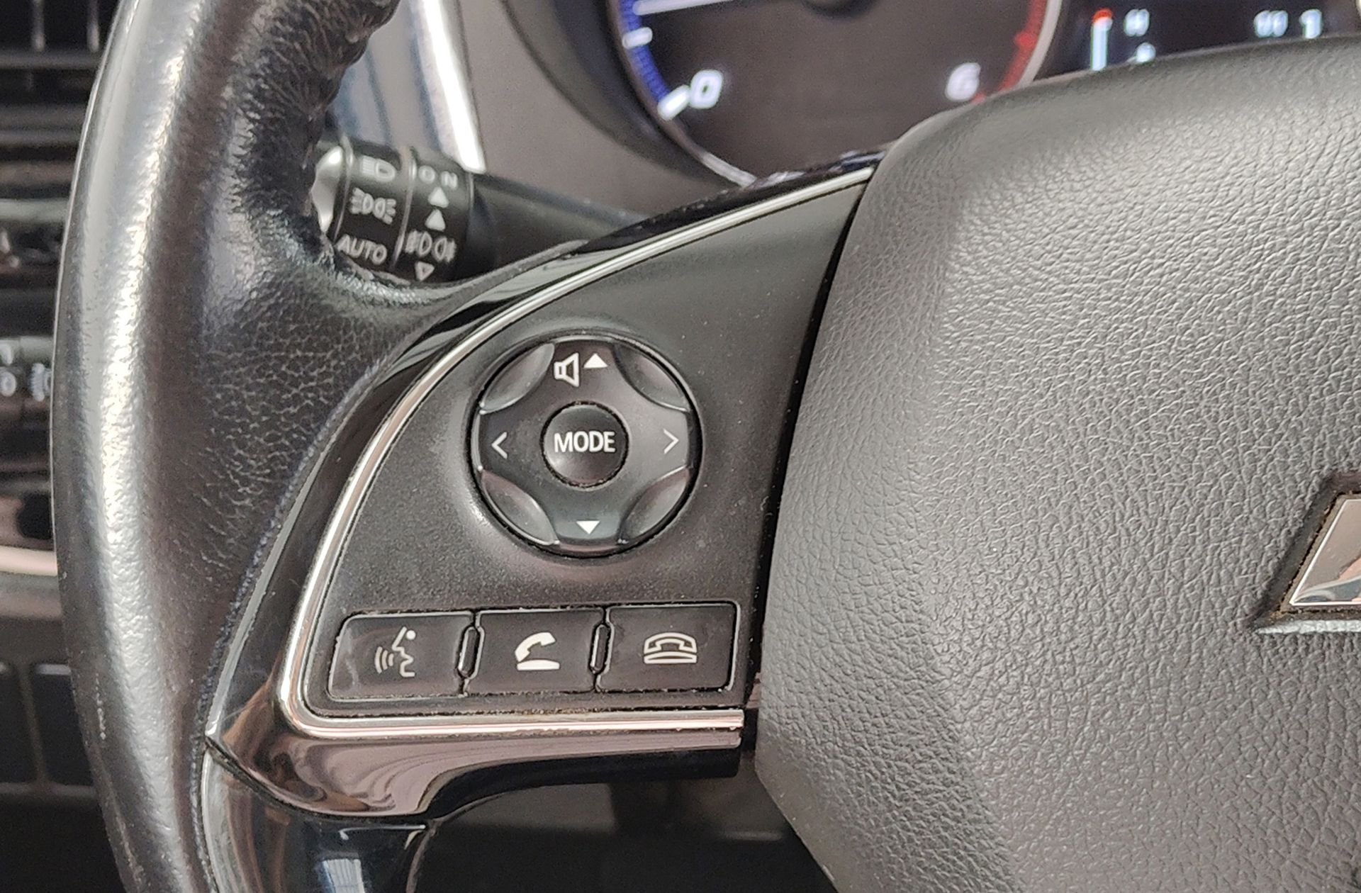 Mitsubishi Outlander 220 DI-D Motion 2WD 7 plazas - foto 26