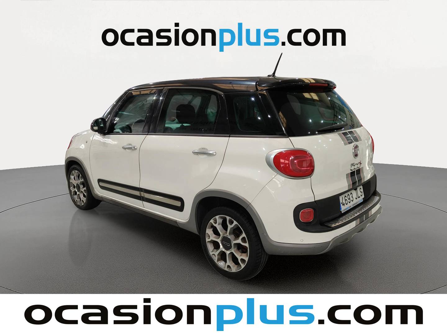 Foto trasera Fiat 500L Fiat 500L 1.6 16v Multijet II S&S Trekking (120 CV) izquierda