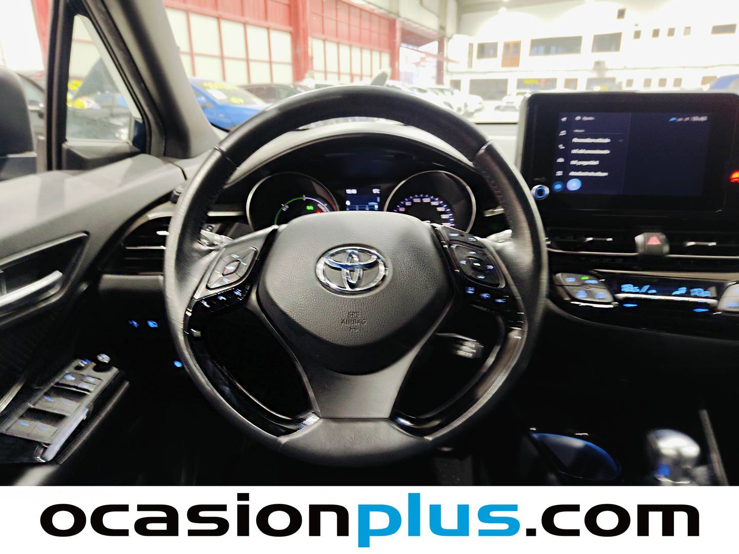 Foto Toyota C-HR Toyota C-HR 1.8 125H Advance (122 CV)