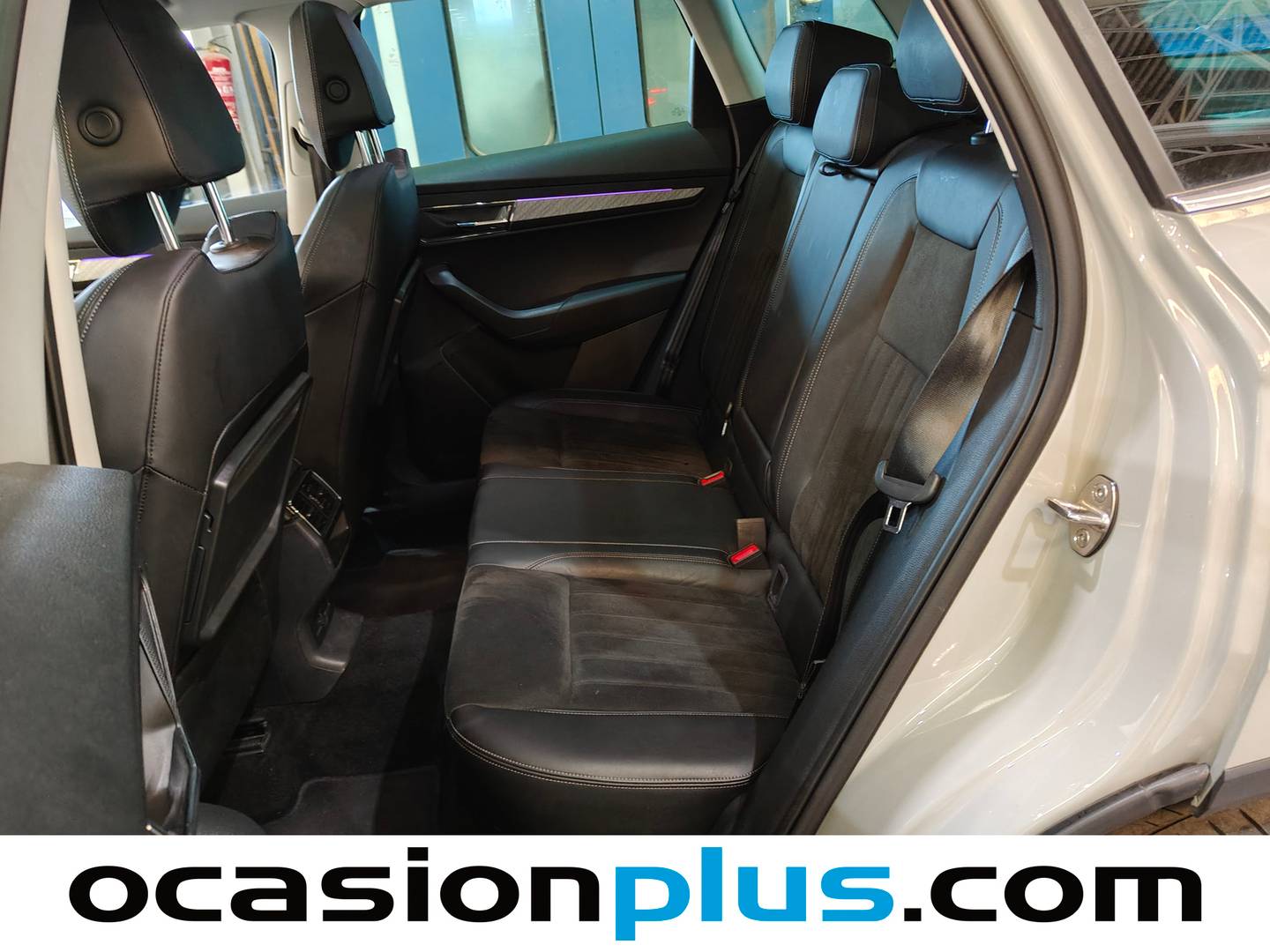 Foto asientos traseros Skoda Karoq Skoda Karoq 1.5 TSI ACT Design DSG (150 CV)