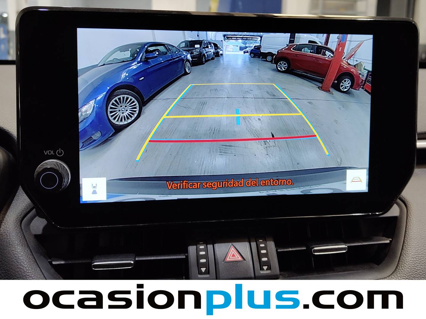 Equipamiento del Toyota Rav4 Toyota Rav4 2.5 hybrid Advance 4x4 e-CVT (222 CV)