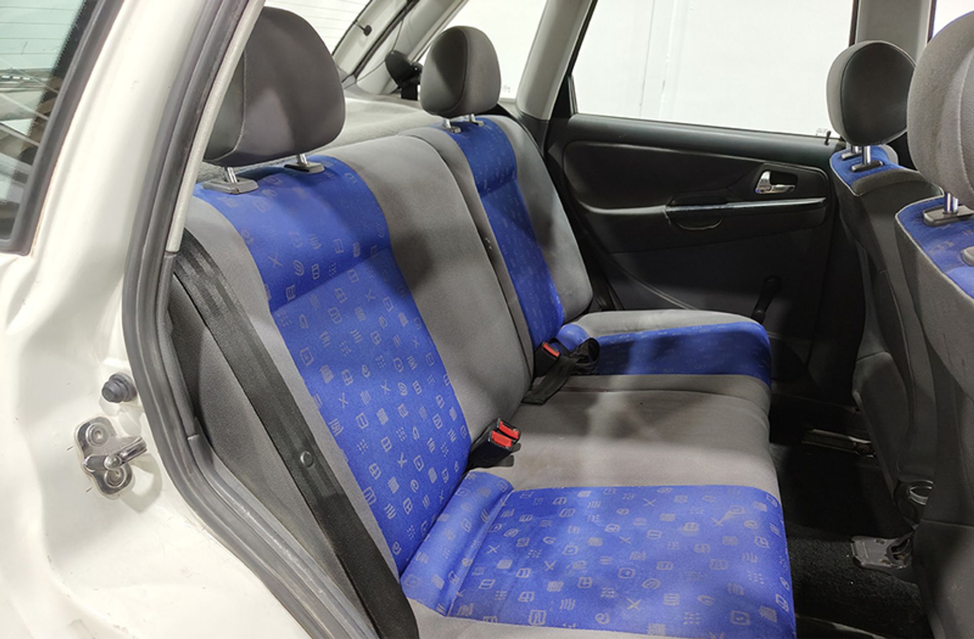 SEAT Ibiza 1.4 Stella - foto 15