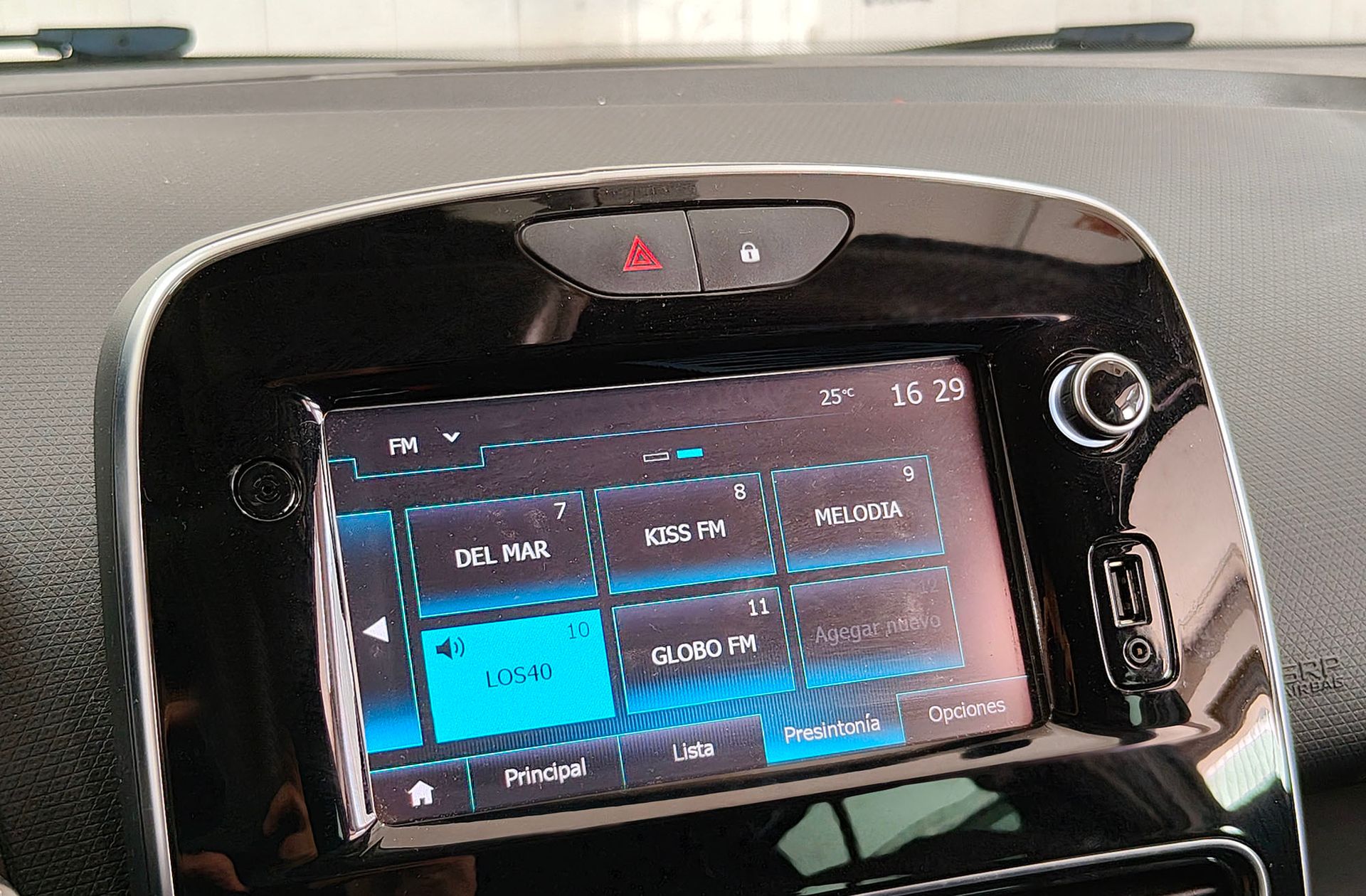 Renault Clio Limited Energy TCe - foto 34