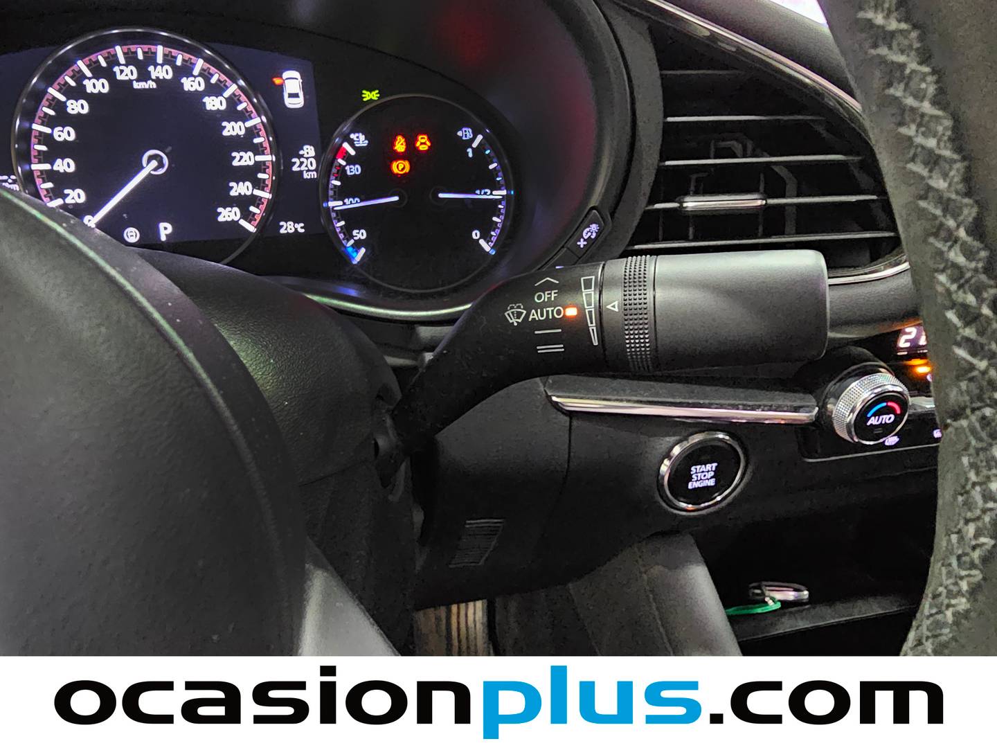 Mazda Mazda3 Mazda Mazda 3 2.0 Sedan Skyactiv-G Zenith Safety Black AT (122 CV) automático