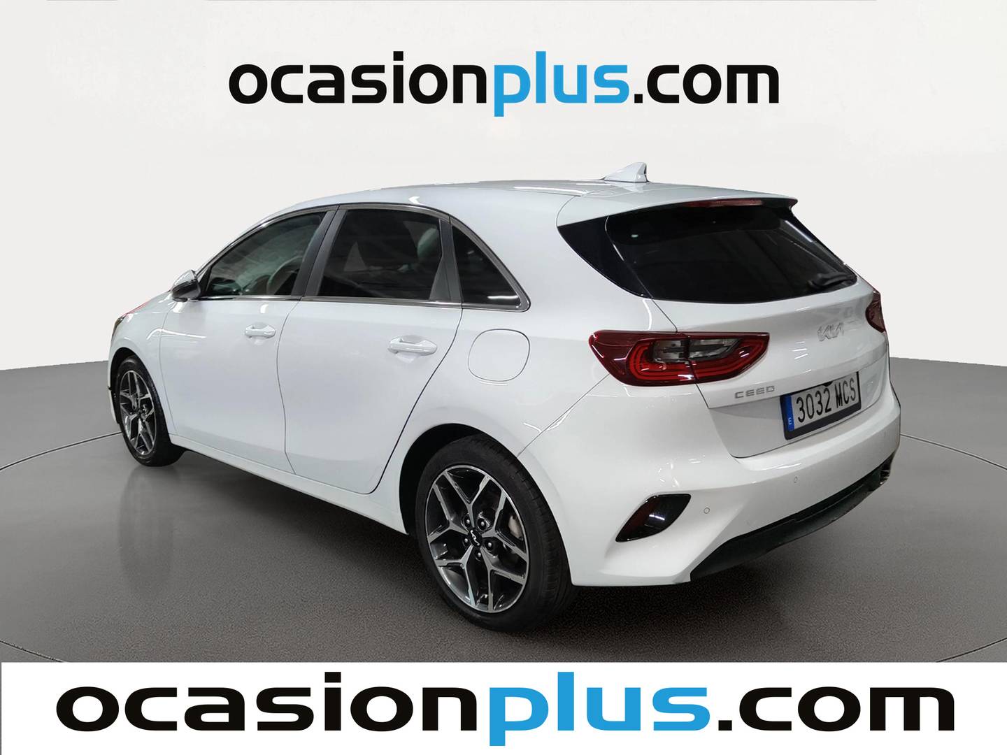 Foto trasera KIA Ceed KIA Ceed 1.0 T-GDi Tech (100 CV) izquierda
