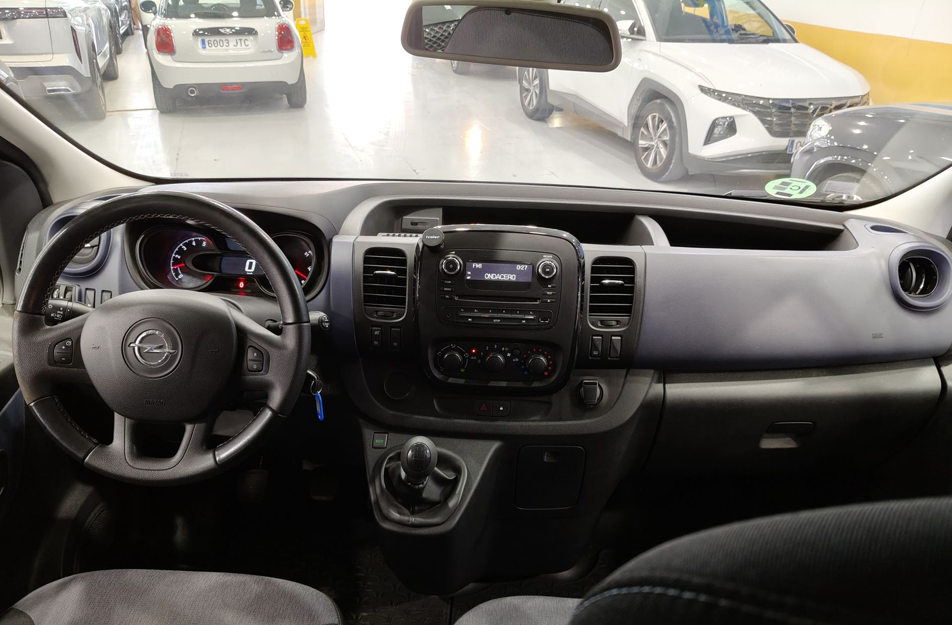Opel Vivaro 1.6CDTI L1 2.7t Combi-9 plazas - foto 7