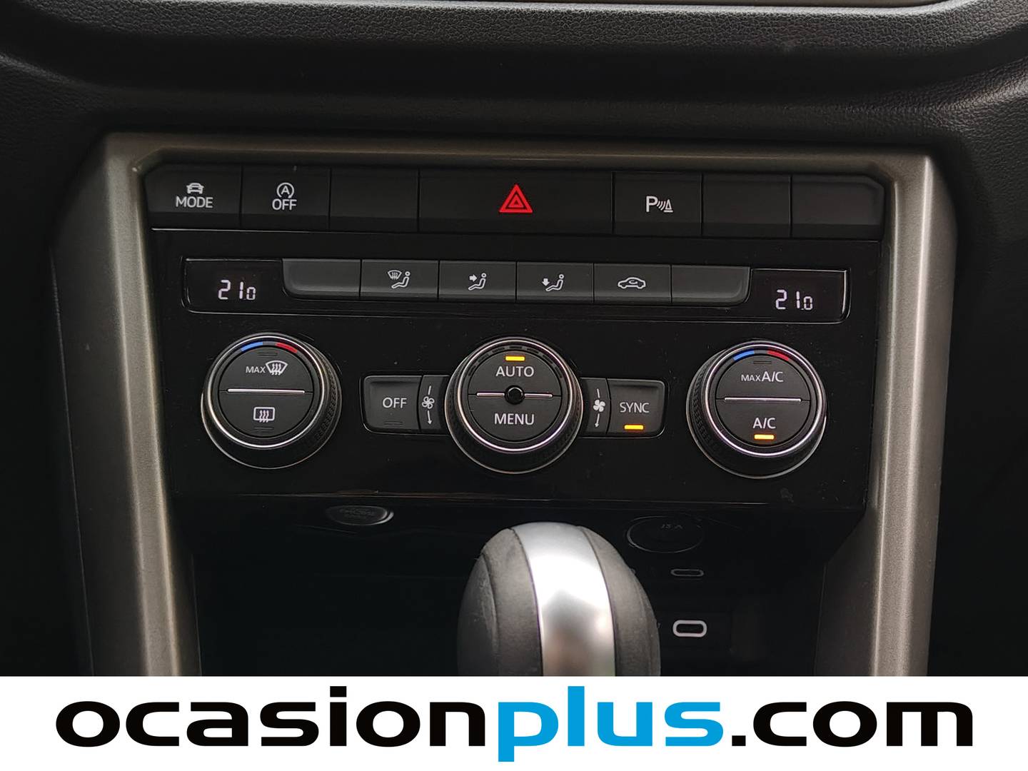 Foto Volkswagen T-Roc Volkswagen T-Roc Advance 2.0 TDI (150 CV) DSG