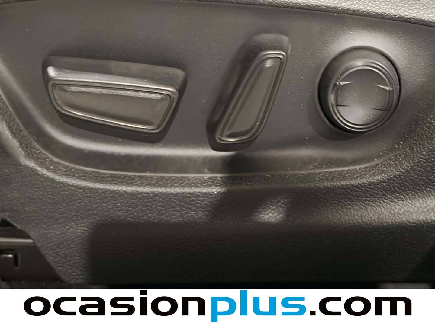 Extras del Toyota C-HR Toyota C-HR 180H Advance (184 CV)