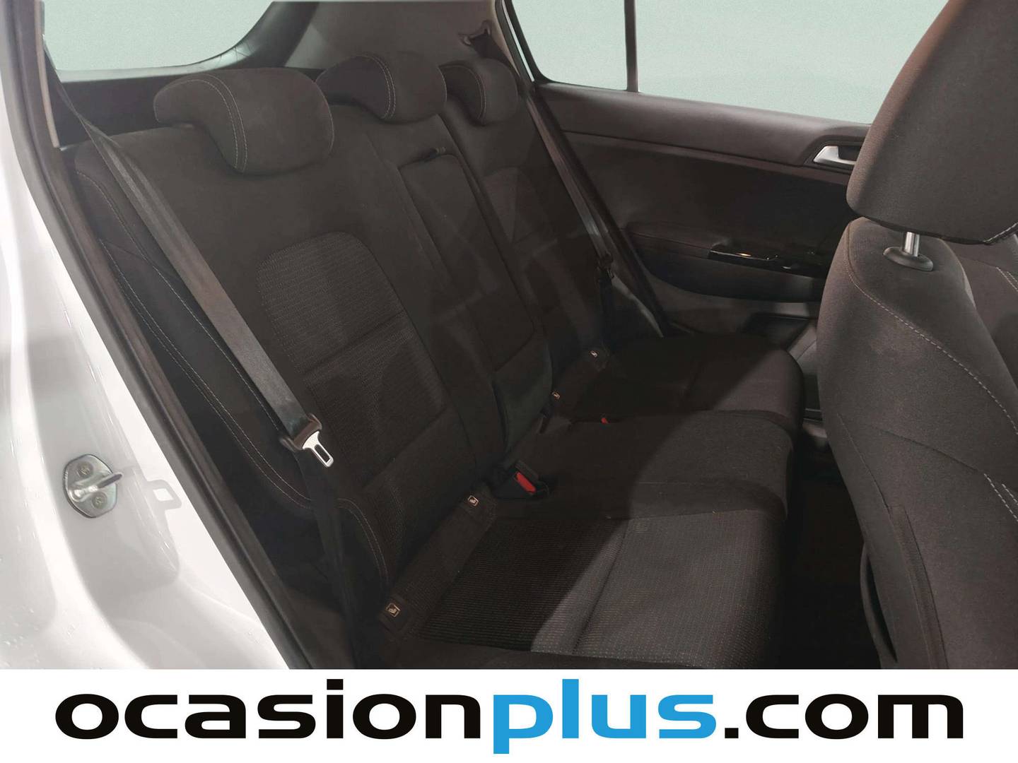 Foto KIA Sportage Kia Sportage 1.6 MHEV Black Edition (136 CV)