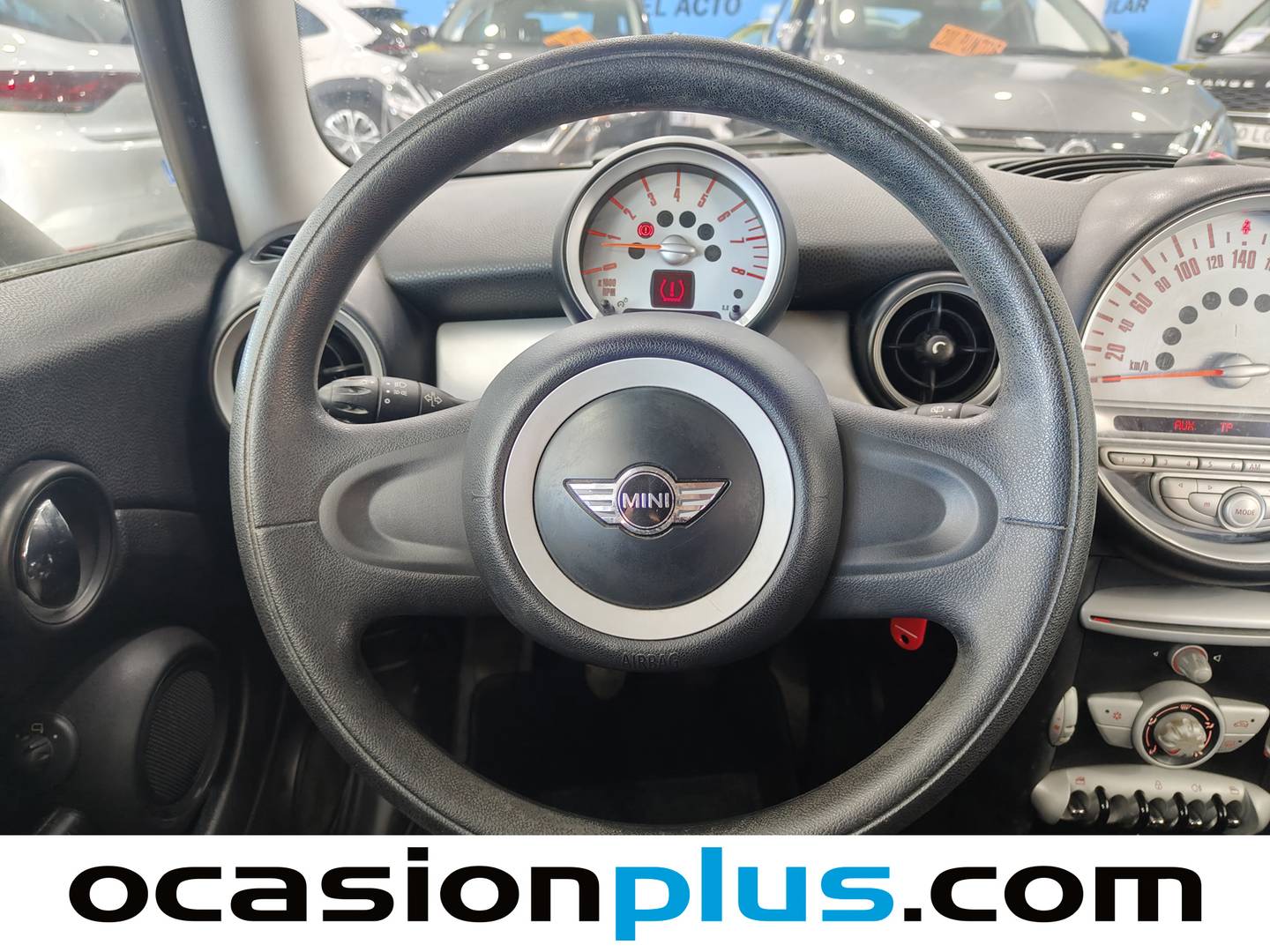 Extras y acabados del Mini MINI MINI MINI 3 Puertas One (95 CV)