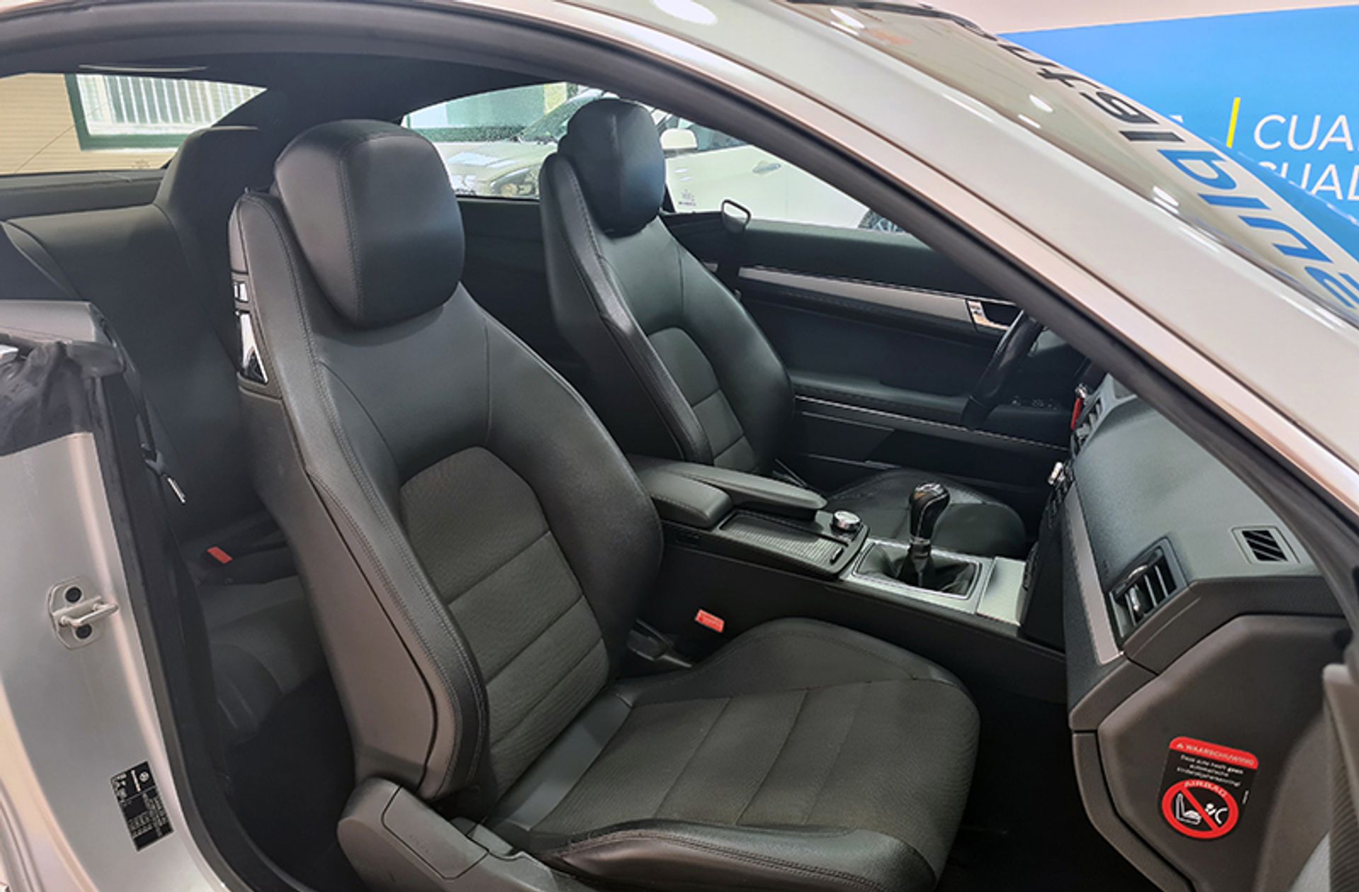 Mercedes-Benz Clase E E 220 CDI Coupe Blue Efficiency Avantgarde - foto 17
