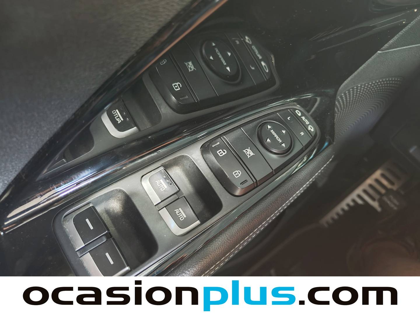 KIA Niro Kia Niro 1.6 GDi HEV Híbrido Emotion  (141 CV) al mejor precio