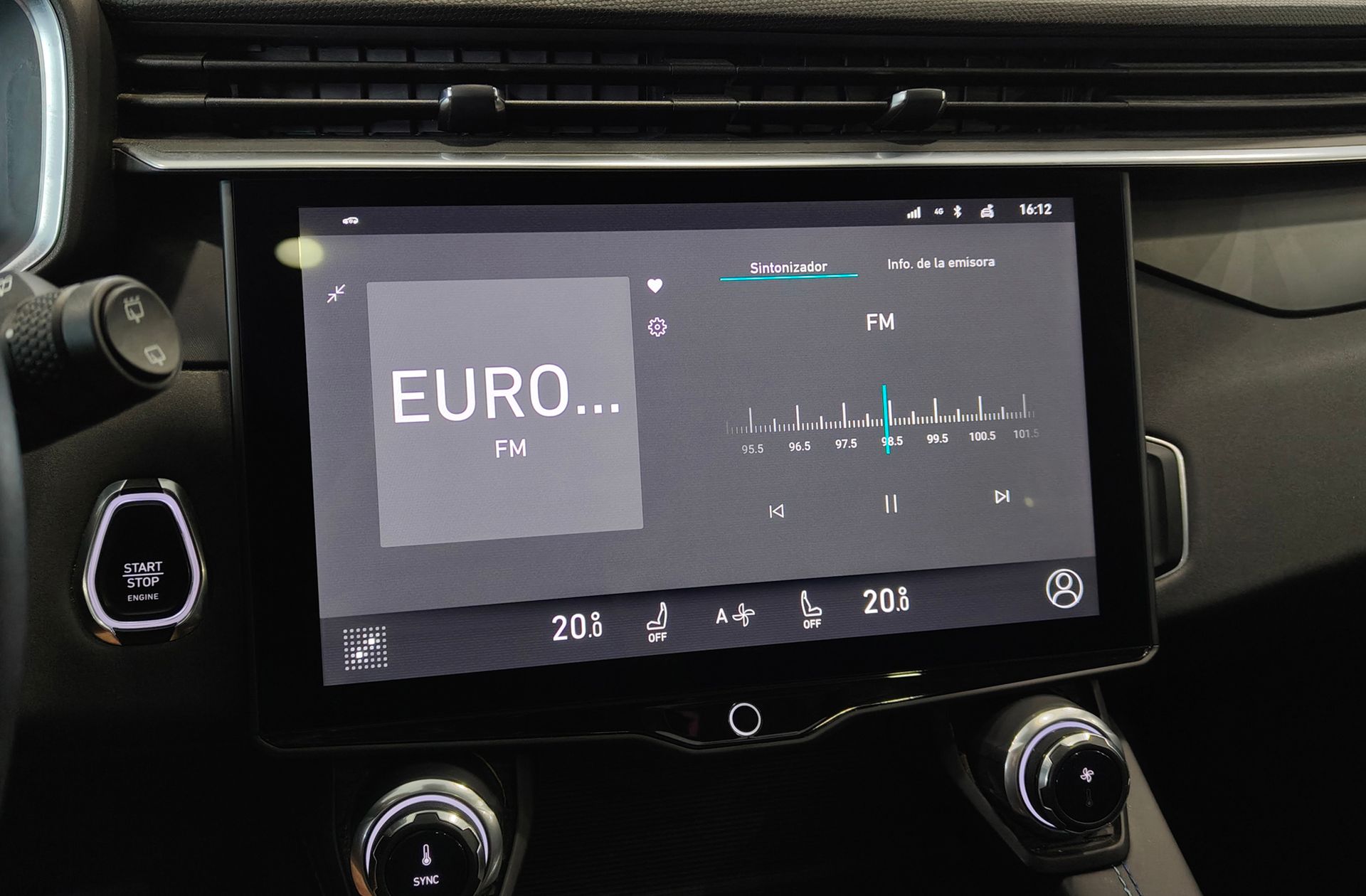 Lynk & Co 01 1.5 PHEV - foto 40