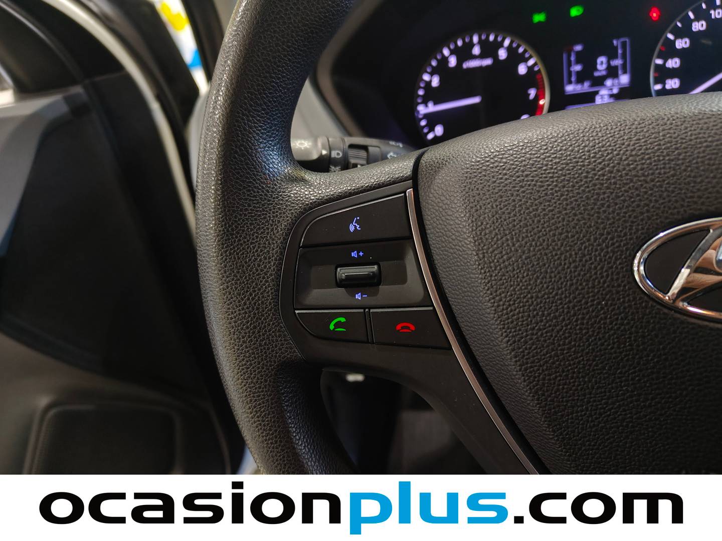 Extras y acabados del Hyundai i20 Hyundai i20 1.2 MPI Essence (84 CV)