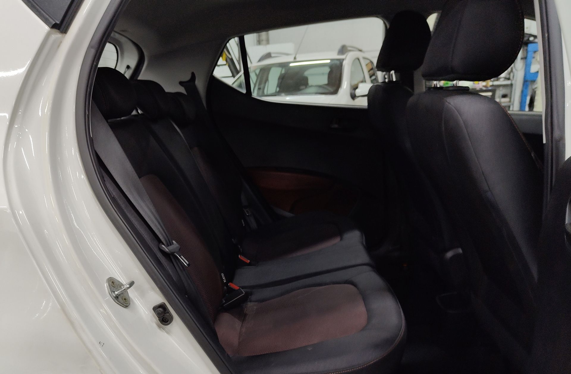 Hyundai i10 1.0 Tecno - foto 13