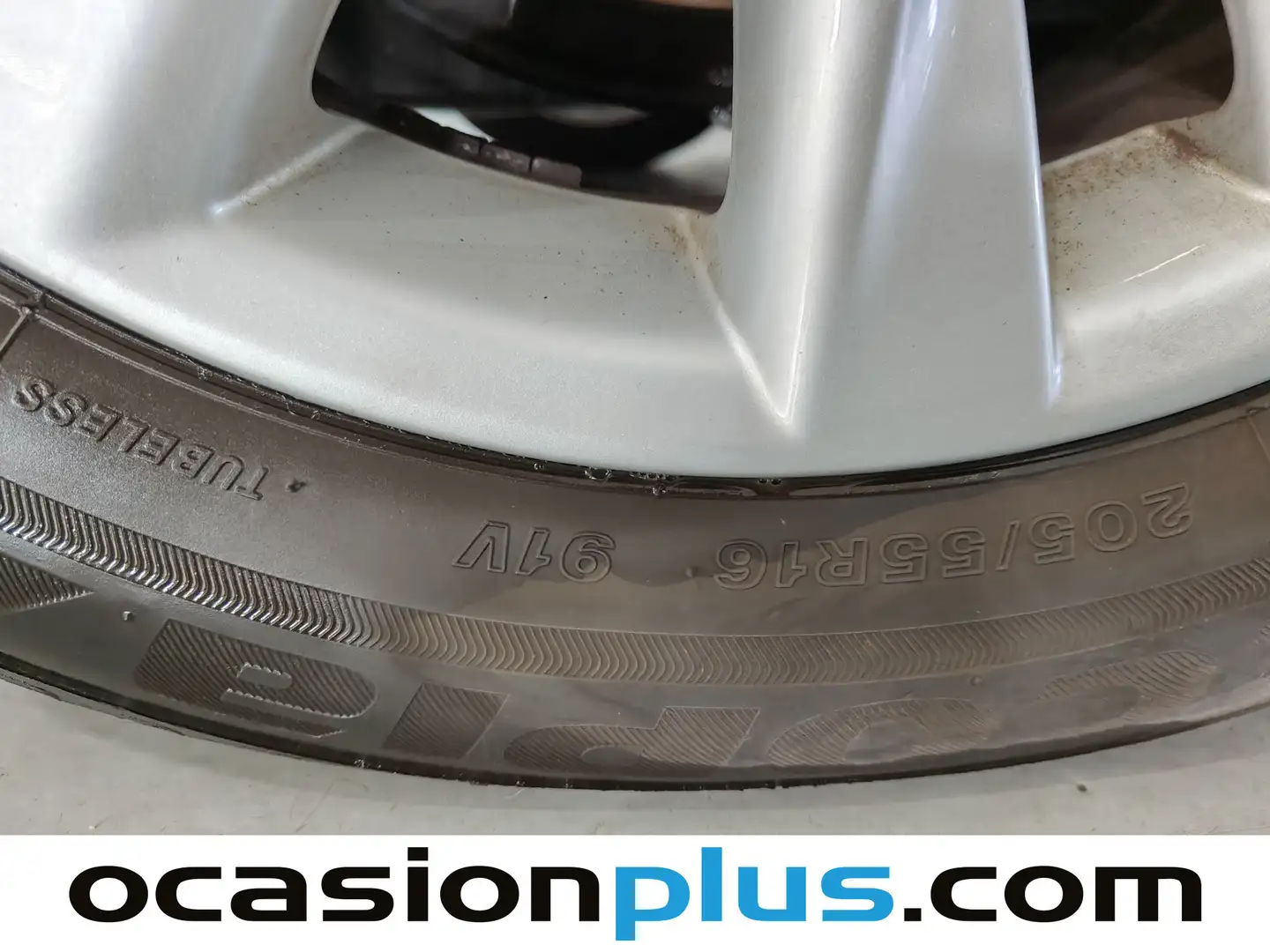 Foto Toyota Corolla Toyota Corolla 140H Active Plus (140 CV)