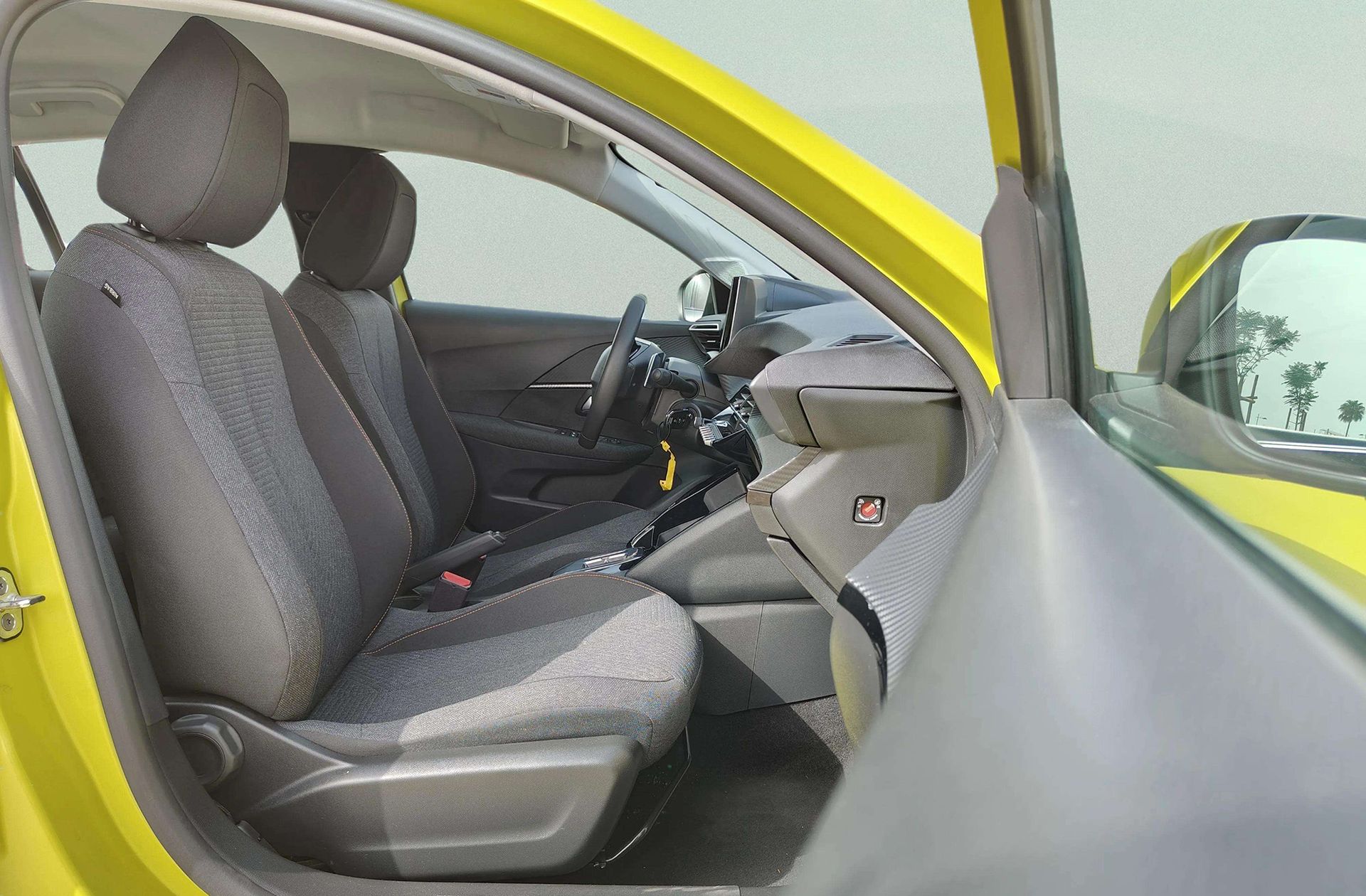 Peugeot 208 Style Hybrid 110 eDCS6 - foto 17