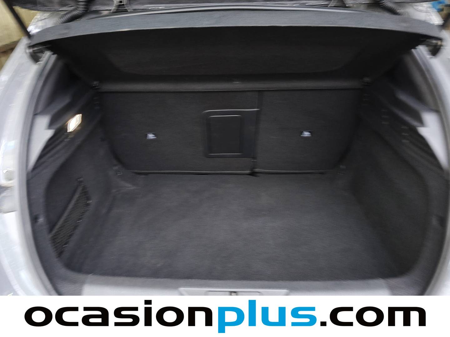 Fotos maletero Peugeot 308 Peugeot 308 BlueHDi 130 S&S Allure EAT8 (130 CV)