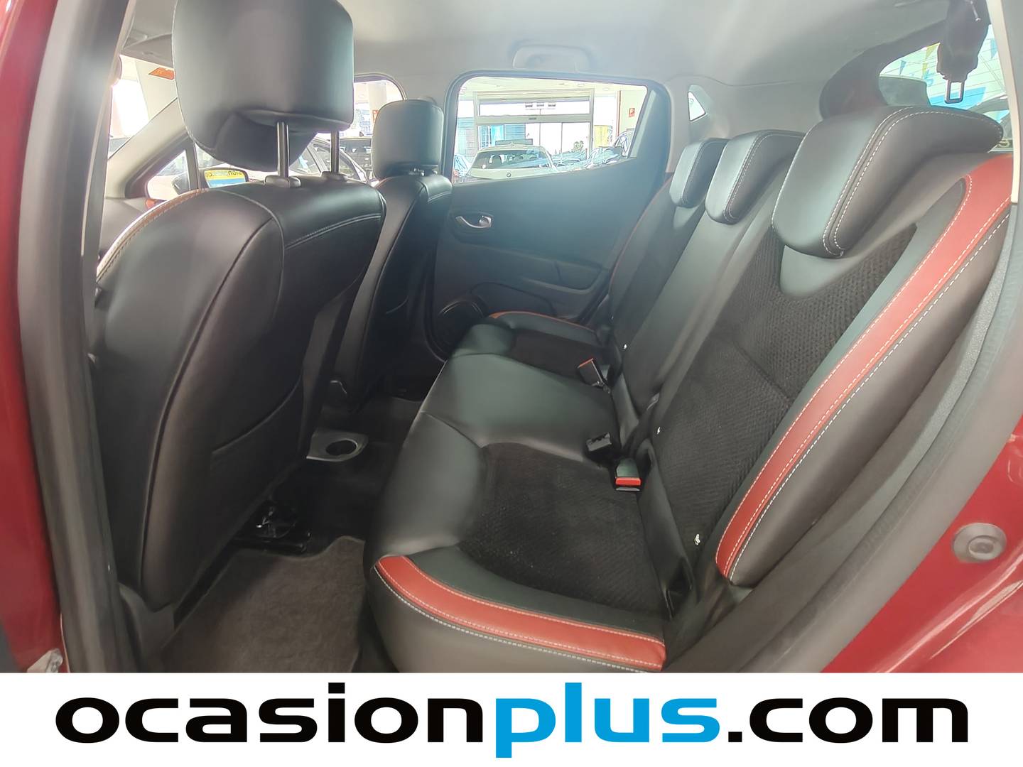 Foto asientos traseros Renault Clio Renault Clio dCi 90 Wolfnoir Energy EDC (90 CV)