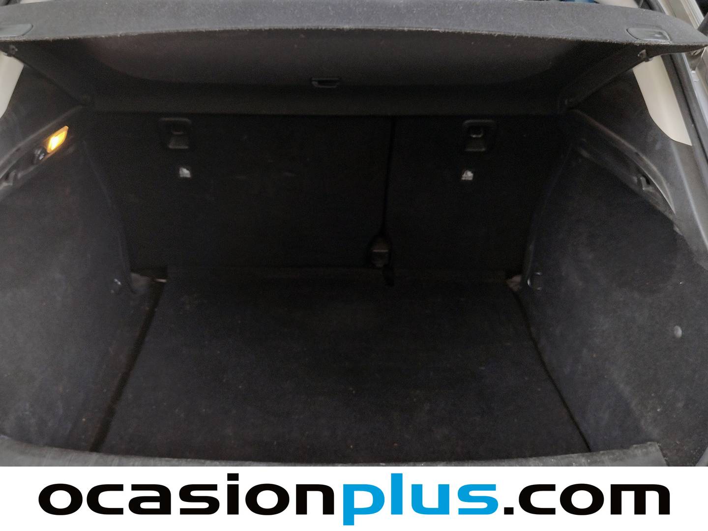 Fotos maletero Fiat Tipo Fiat Tipo 1.4 Easy (95 CV)
