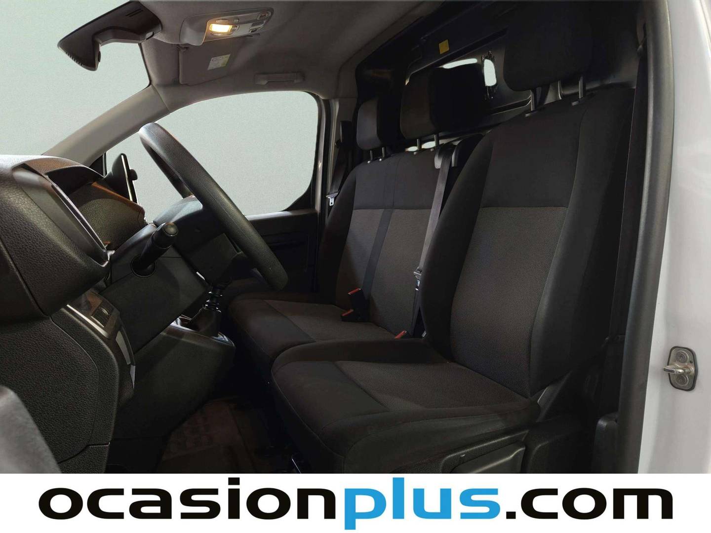 Foto asientos delanteros Citroën Jumpy Citroën Jumpy Furgon BlueHDI 120 S&S Talla M (120 CV)
