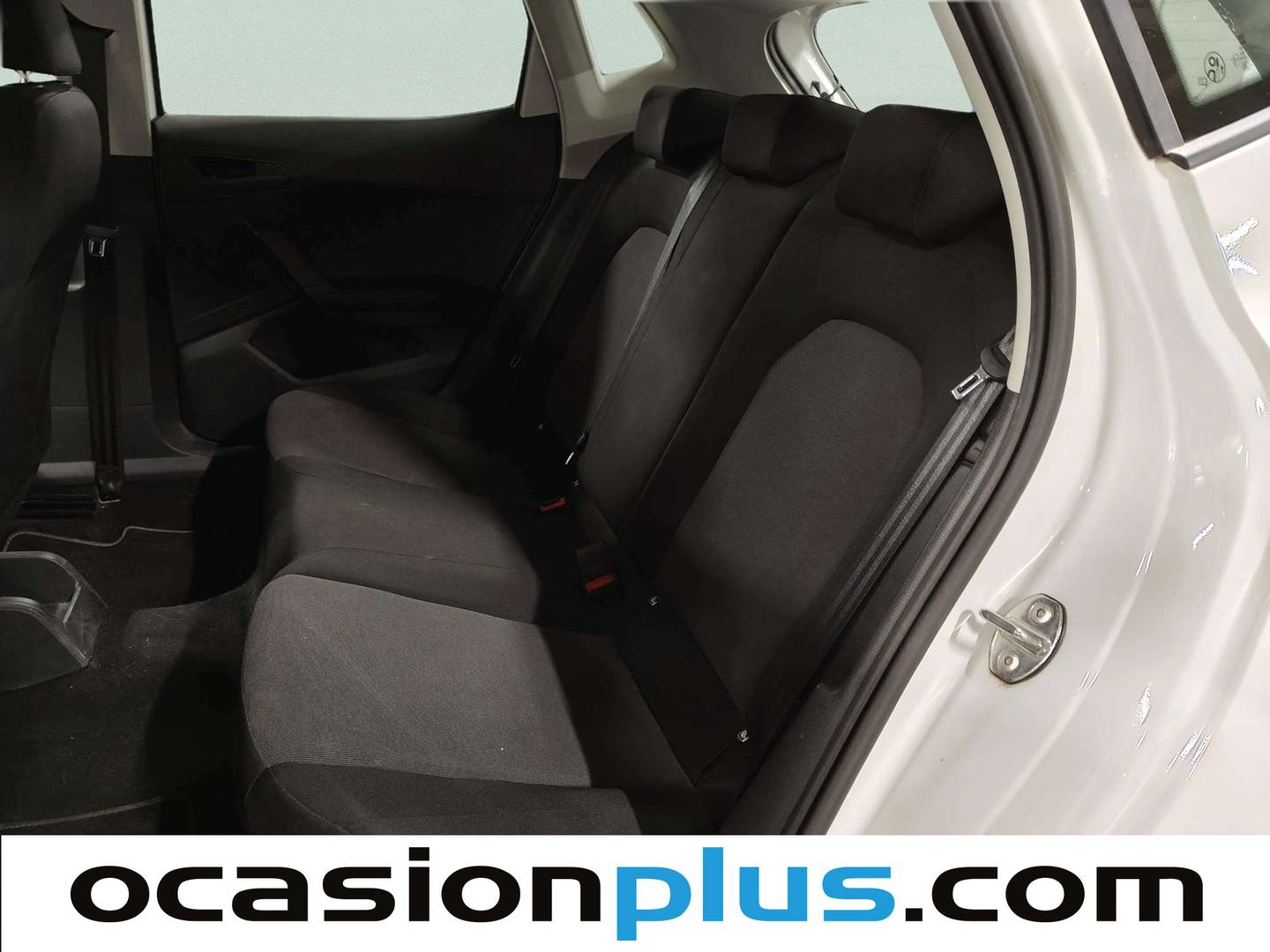 Foto asientos traseros Seat Ibiza Seat Ibiza 1.0 MPI Reference Plus (80 CV)