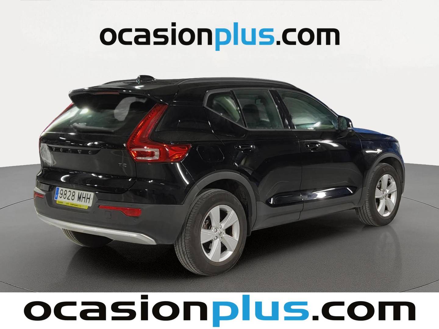 Foto trasera Volvo XC40 Volvo XC40 T2 Essential (129 CV) derecha