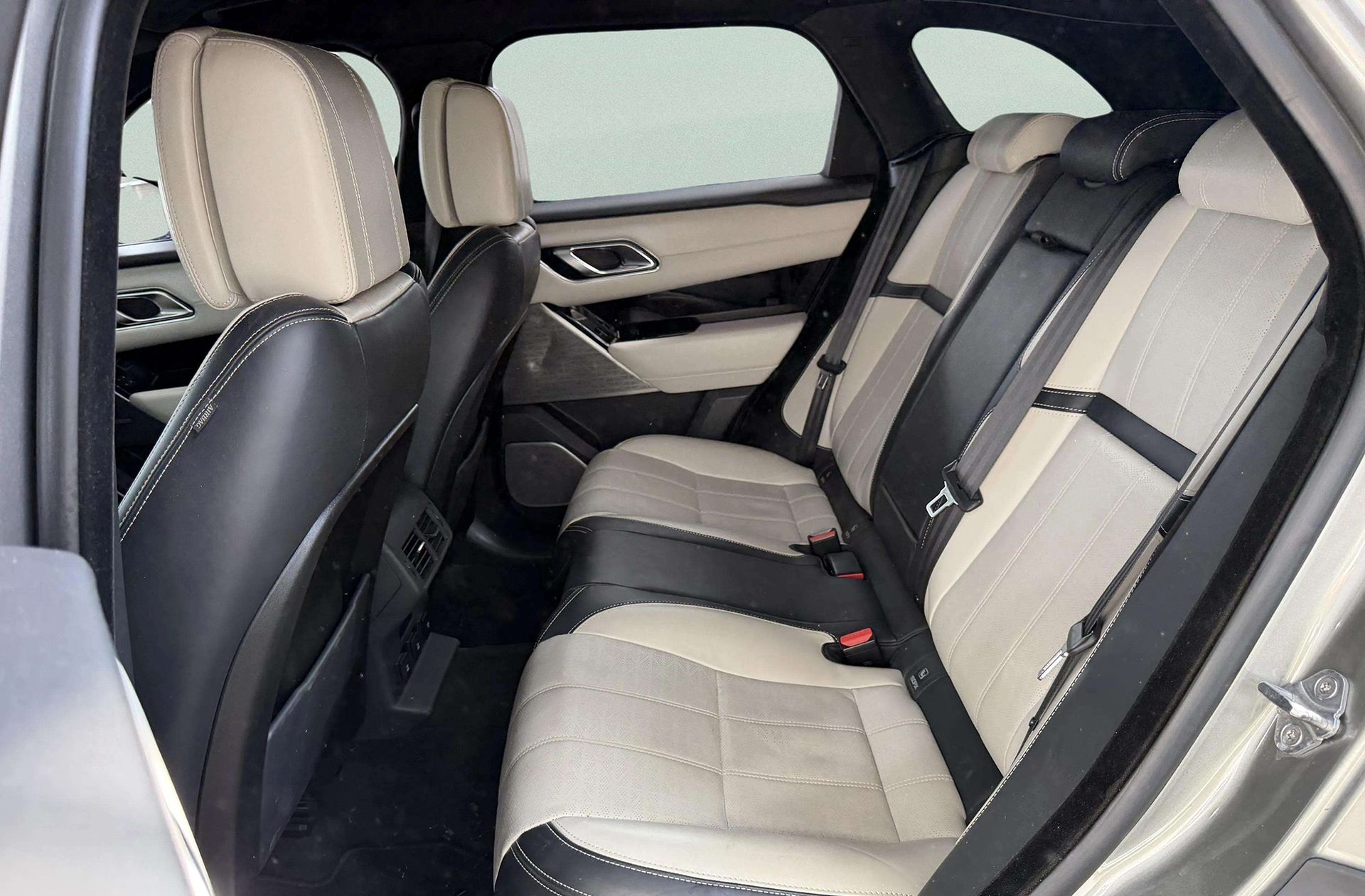 Land Rover Range Rover Velar D300 R-Dynamic SE 4WD - foto 18