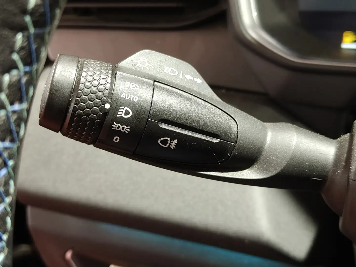 Foto Lynk & Co 01 Lynk & Co 01 1.5 HEV (197 CV)