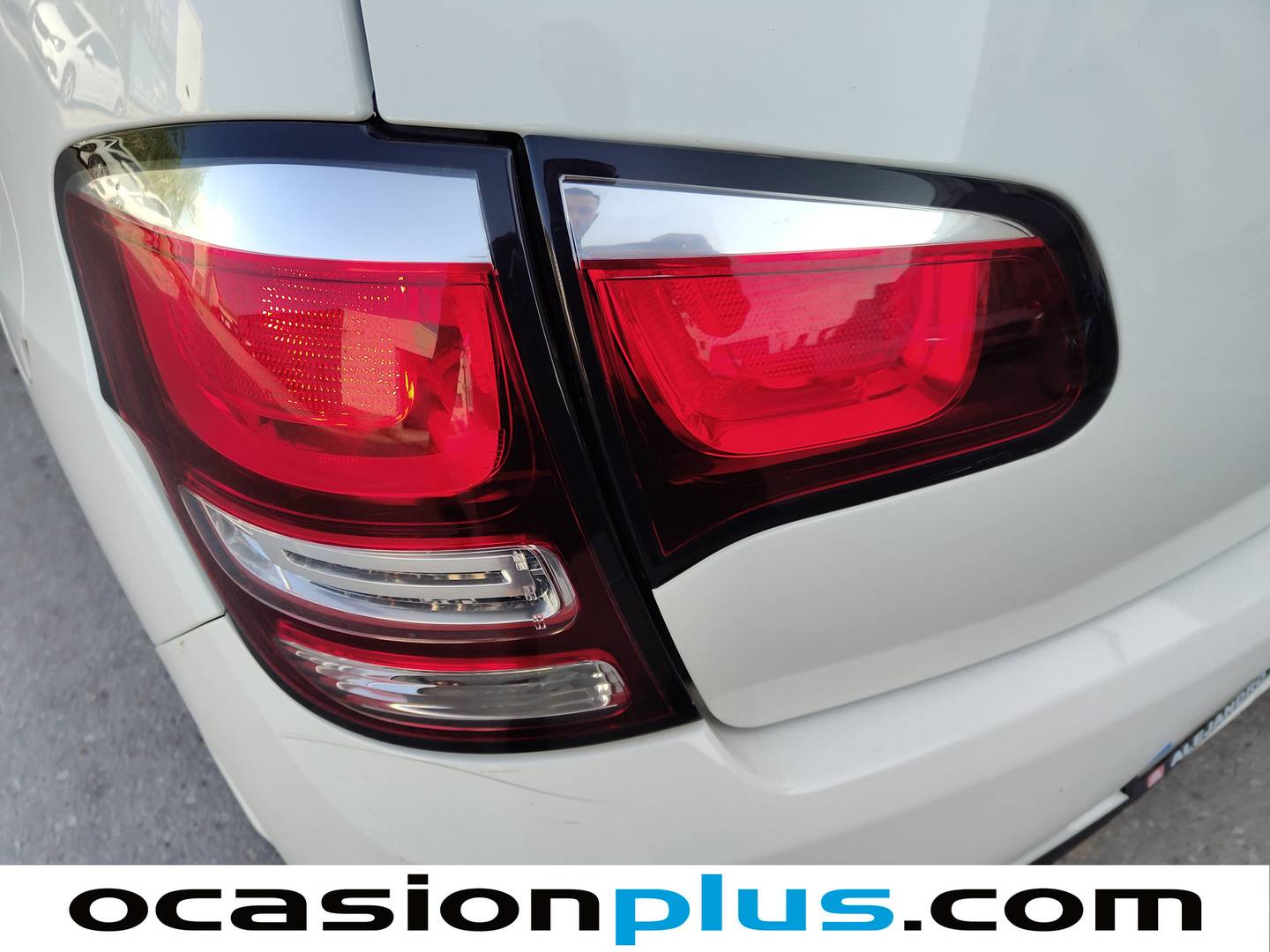 Citroën C3 Citroën C3 PureTech 82 Live (82 CV) 2016