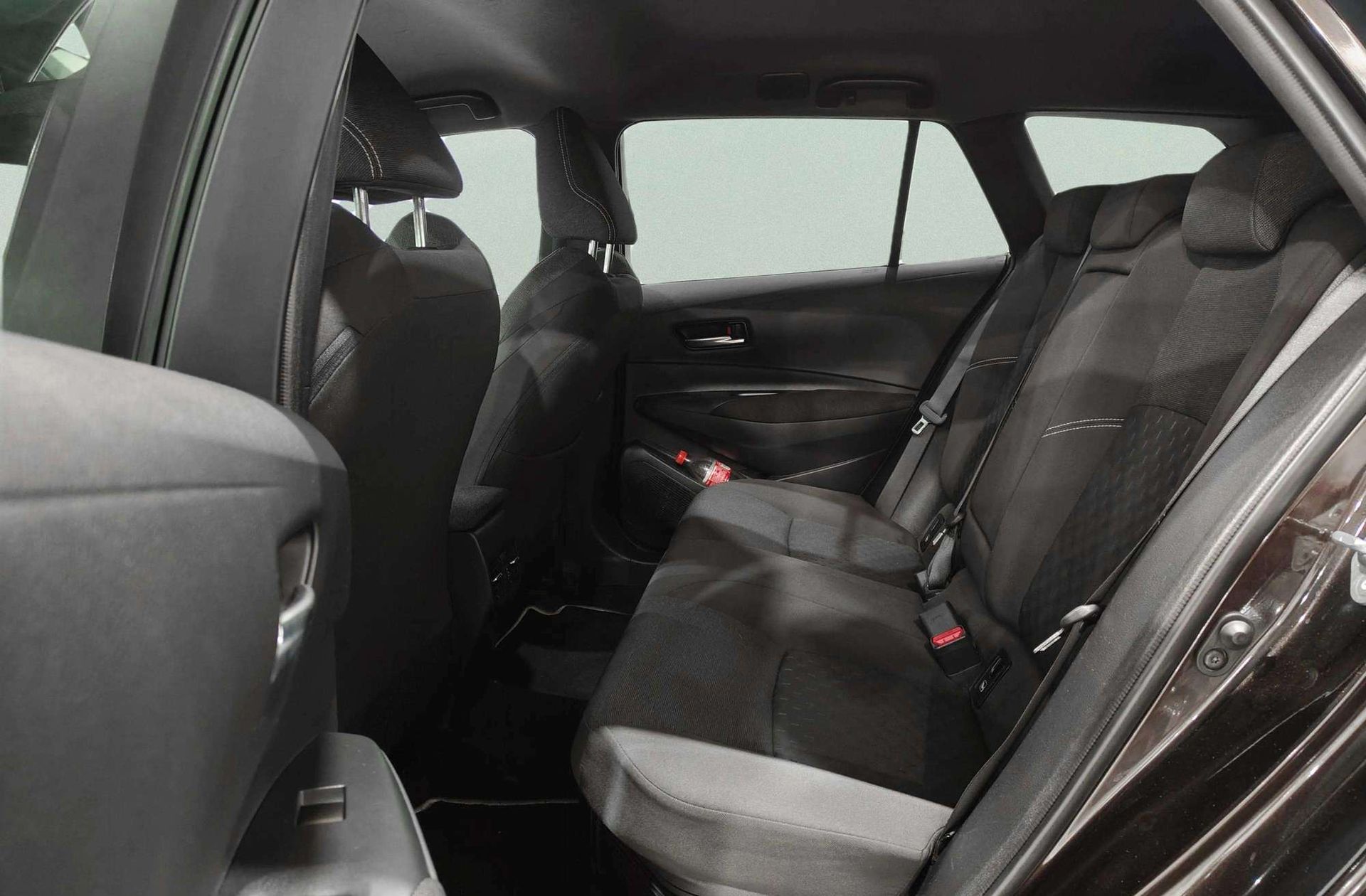 Toyota Corolla Touring Sports 140H Active Plus - foto 10