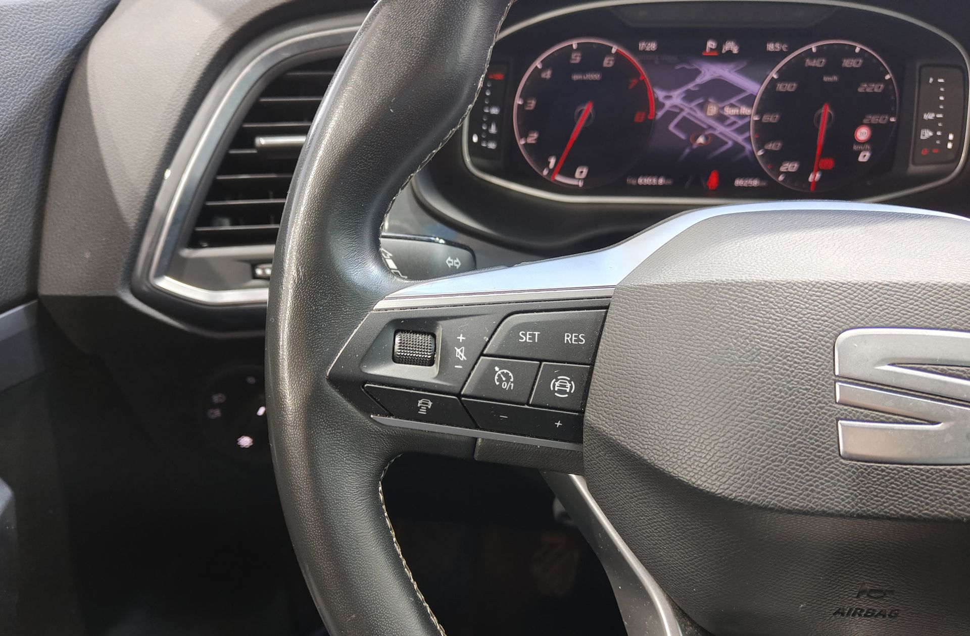 SEAT Ateca 1.5 TSI Style XM - foto 24
