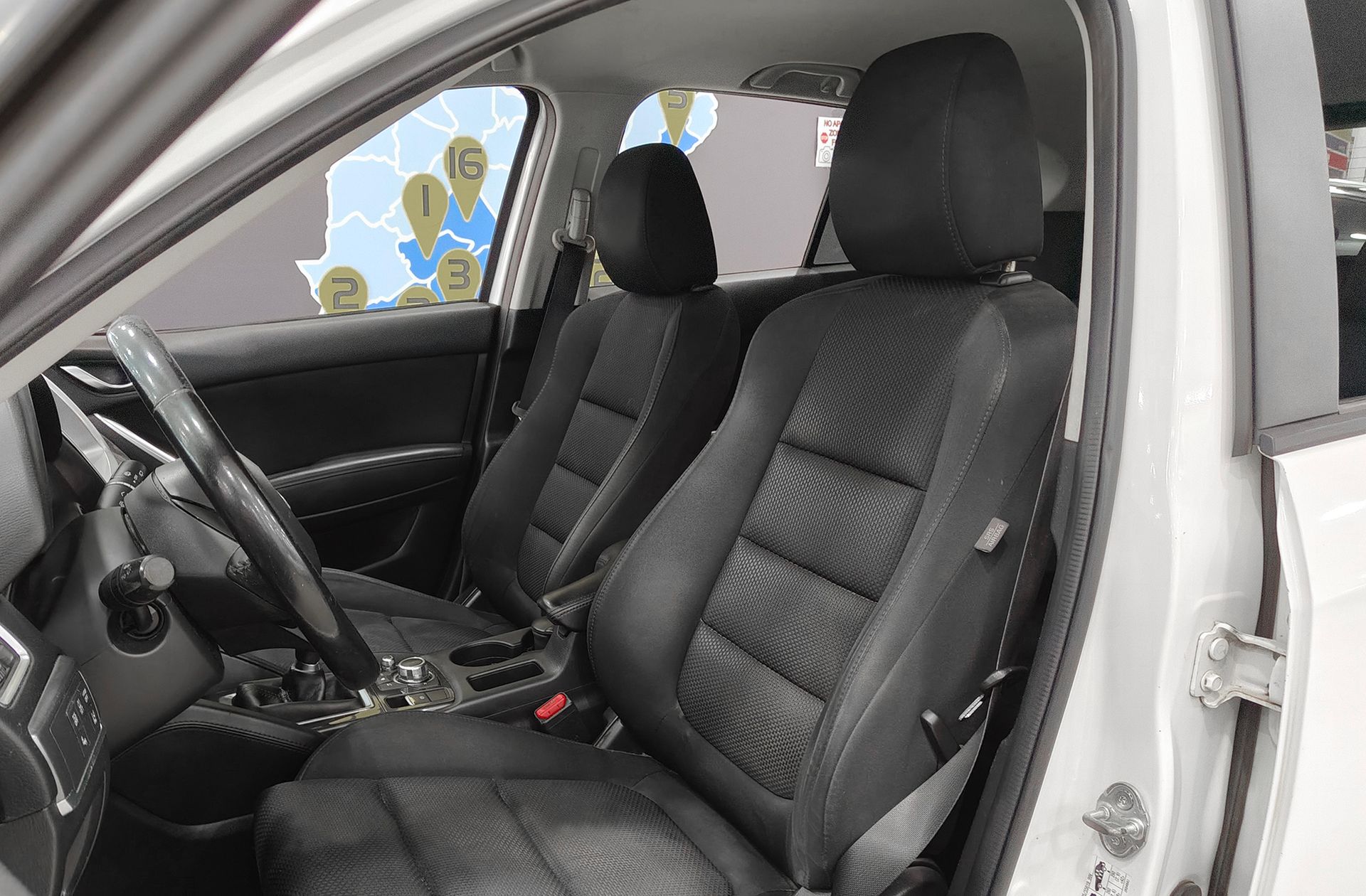 Mazda CX-5 2.2 DE 2WD Luxury - foto 11