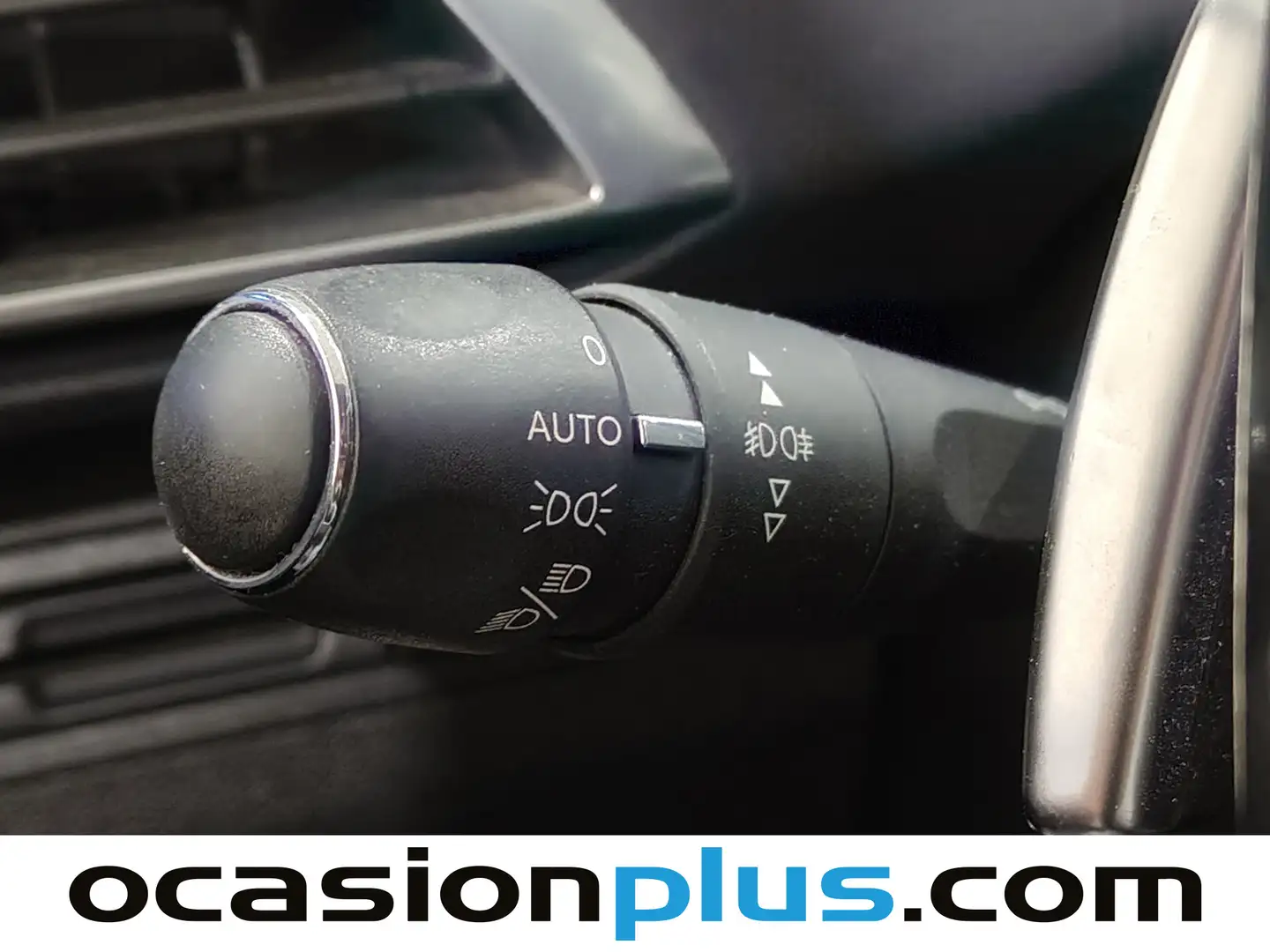 Foto Peugeot 3008 Peugeot 3008 THP 165 GT Line S&S Auto (165 CV)