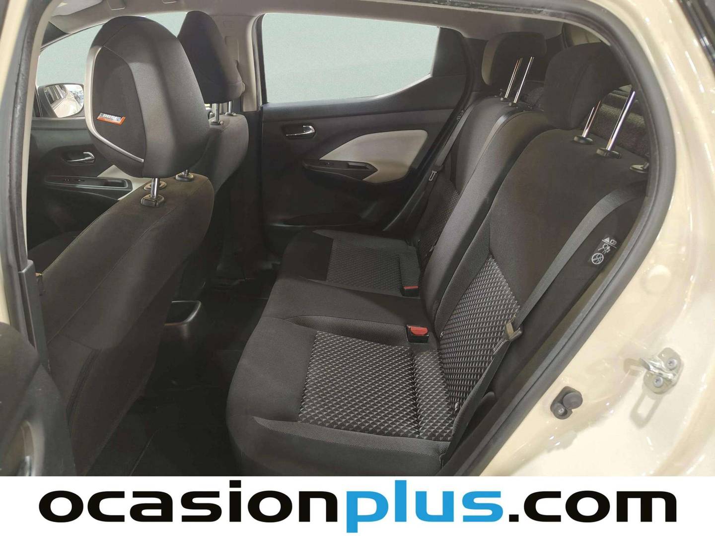 Foto asientos traseros Nissan Micra Nissan Micra IG-T 100 Acenta (100 CV)
