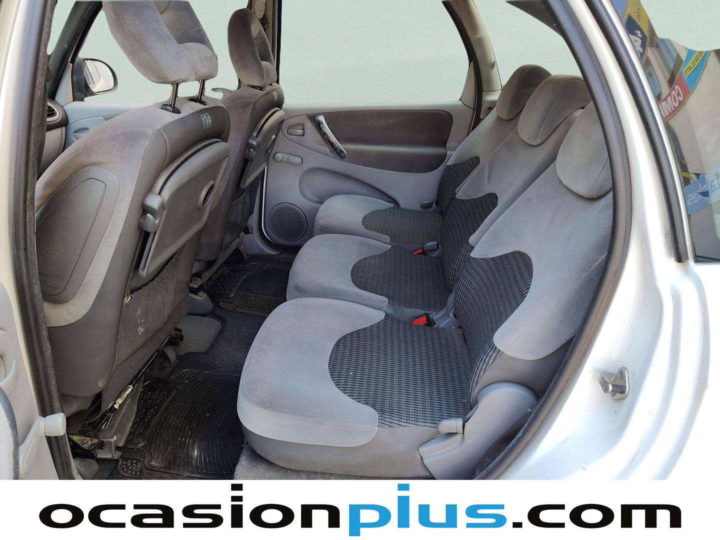 Foto asientos traseros Citroën Xsara Picasso Citroën Xsara Picasso 1.6 HDI LX Plus (92 CV)
