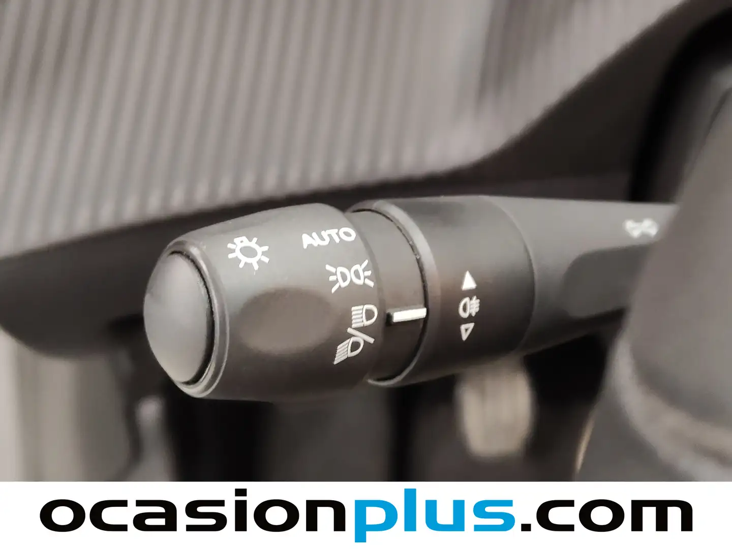 Foto Peugeot 208 Peugeot 208 PureTech 100 Allure (100 CV)