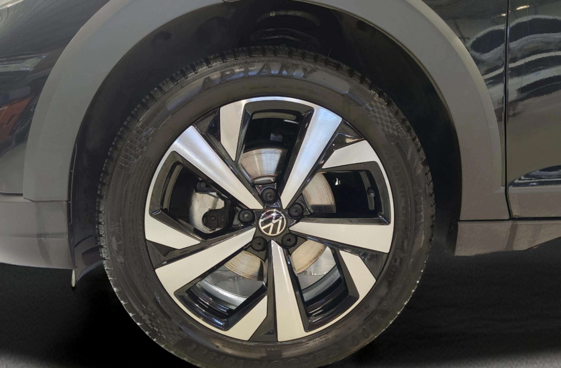 Volkswagen Taigo ``más`` 1.0 TSI DSG - foto 34