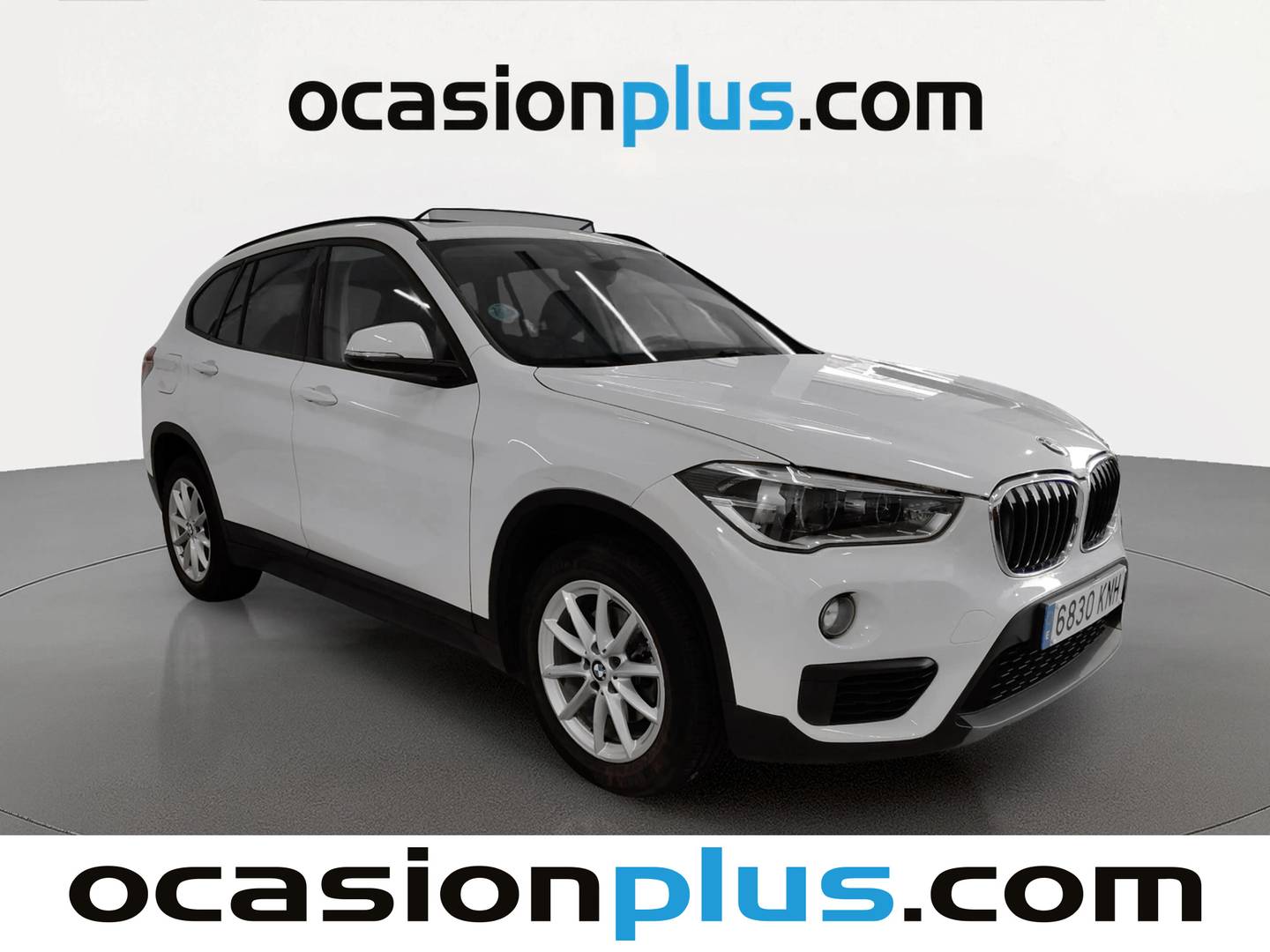 Foto delantera BMW X1 BMW X1 sDrive18i (140 CV) derecha