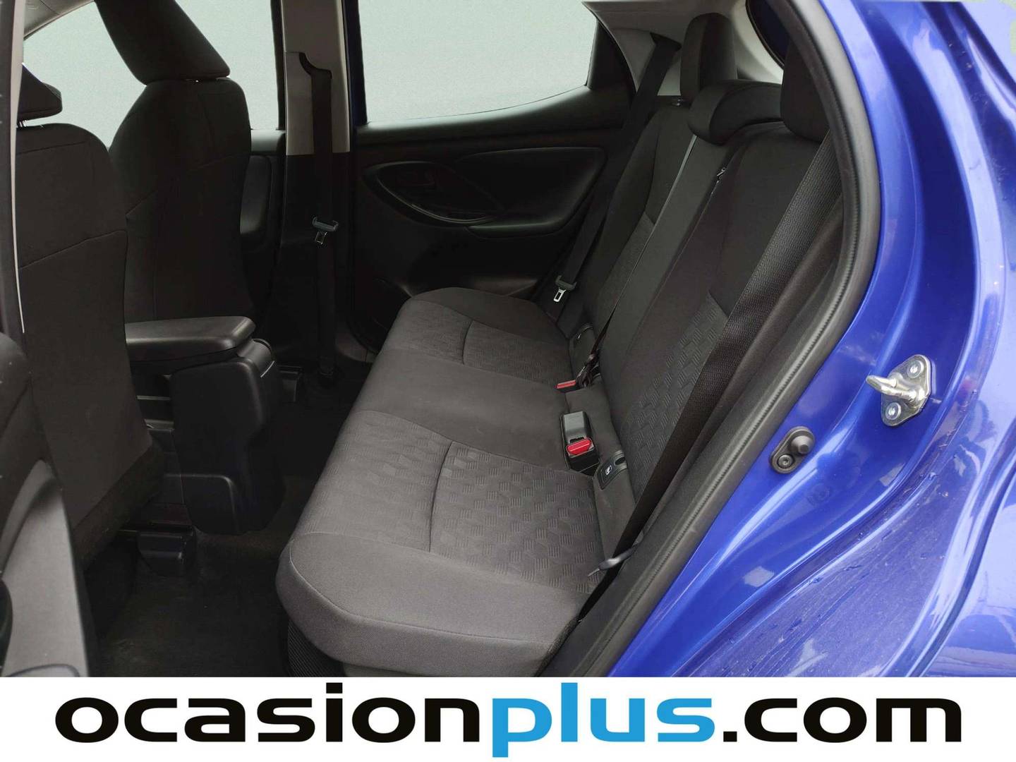 Foto asientos traseros Toyota Yaris Toyota Yaris 120H Active Plus (116 CV)