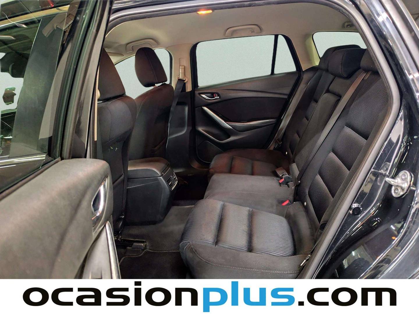 Foto asientos traseros Mazda Mazda6 Mazda Mazda 6 2.2 DE WAGON Style + Pack Safety (150 CV)