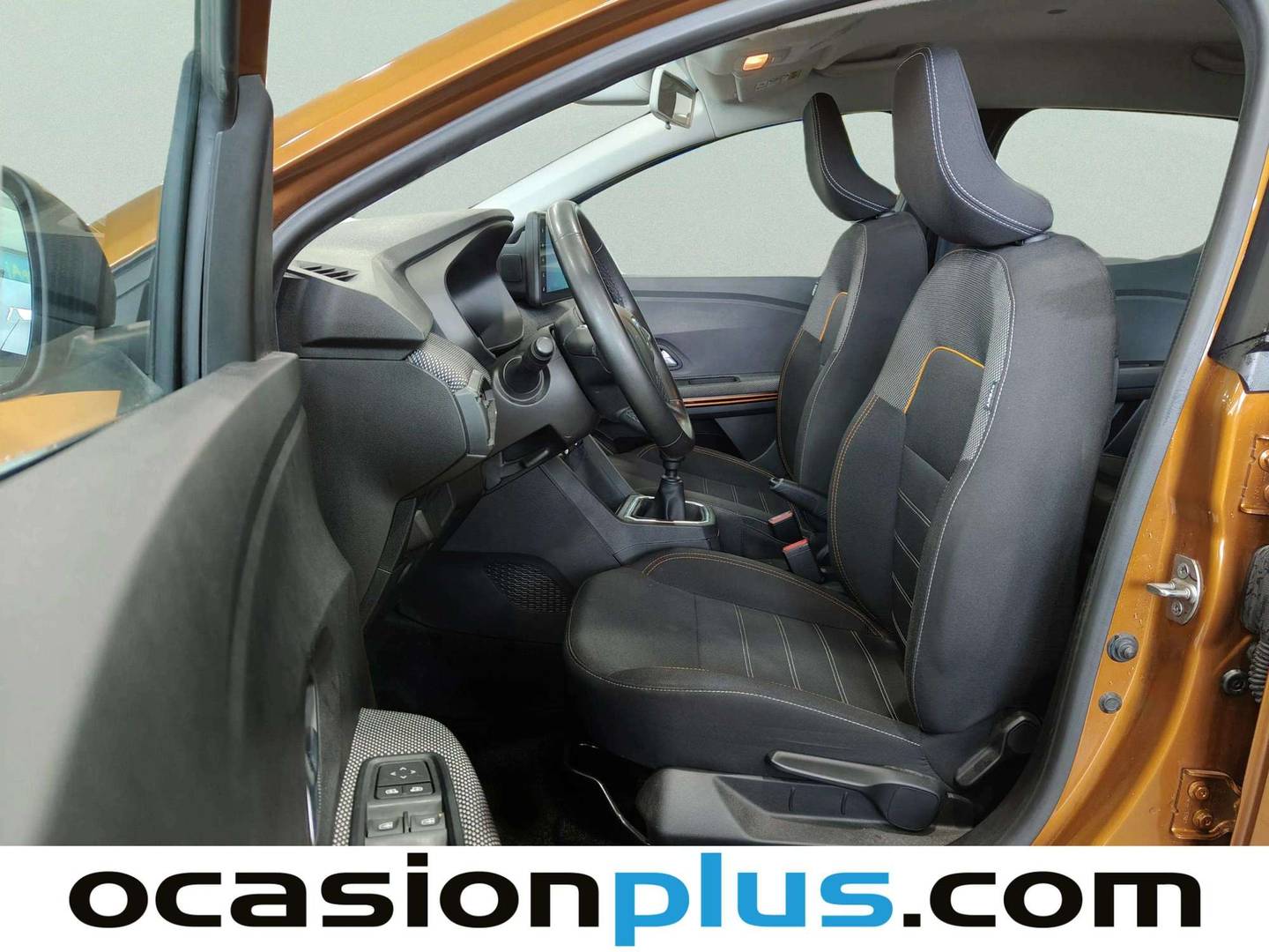Foto asientos delanteros Dacia Sandero Dacia Sandero Stepway Comfort TCe (91 CV)