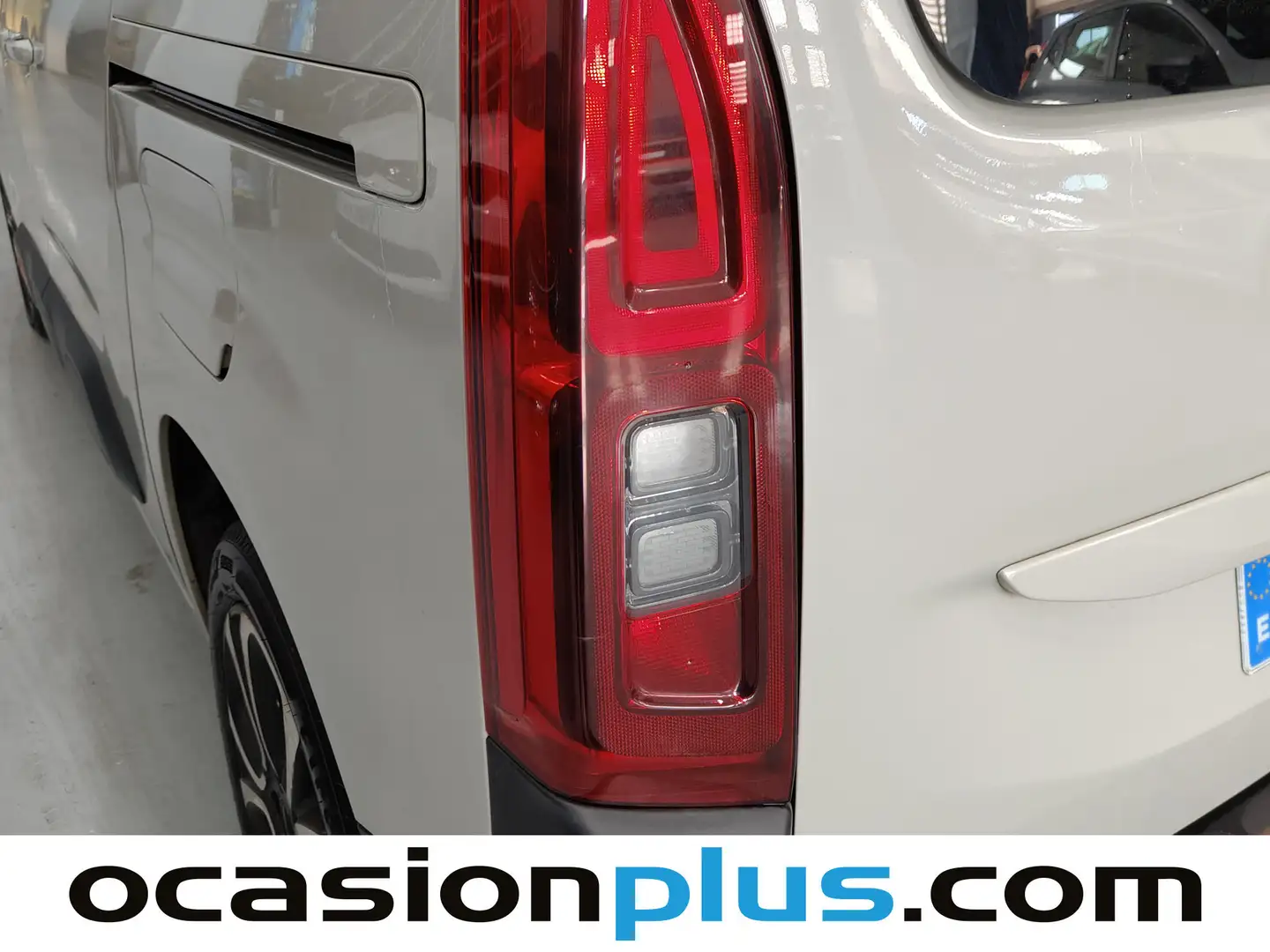 Foto Citroën Berlingo Citroen Berlingo BlueHDi 100 S&S Talla M Shine (102 CV)