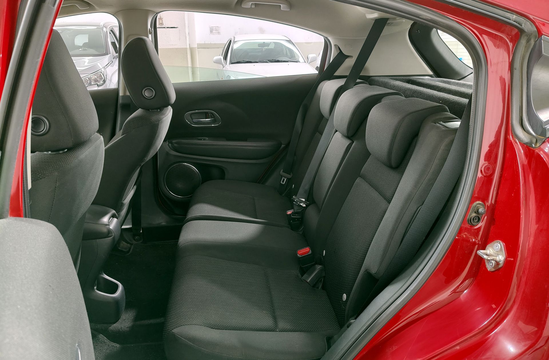 Honda HR-V 1.5 i-VTEC Elegance - foto 12