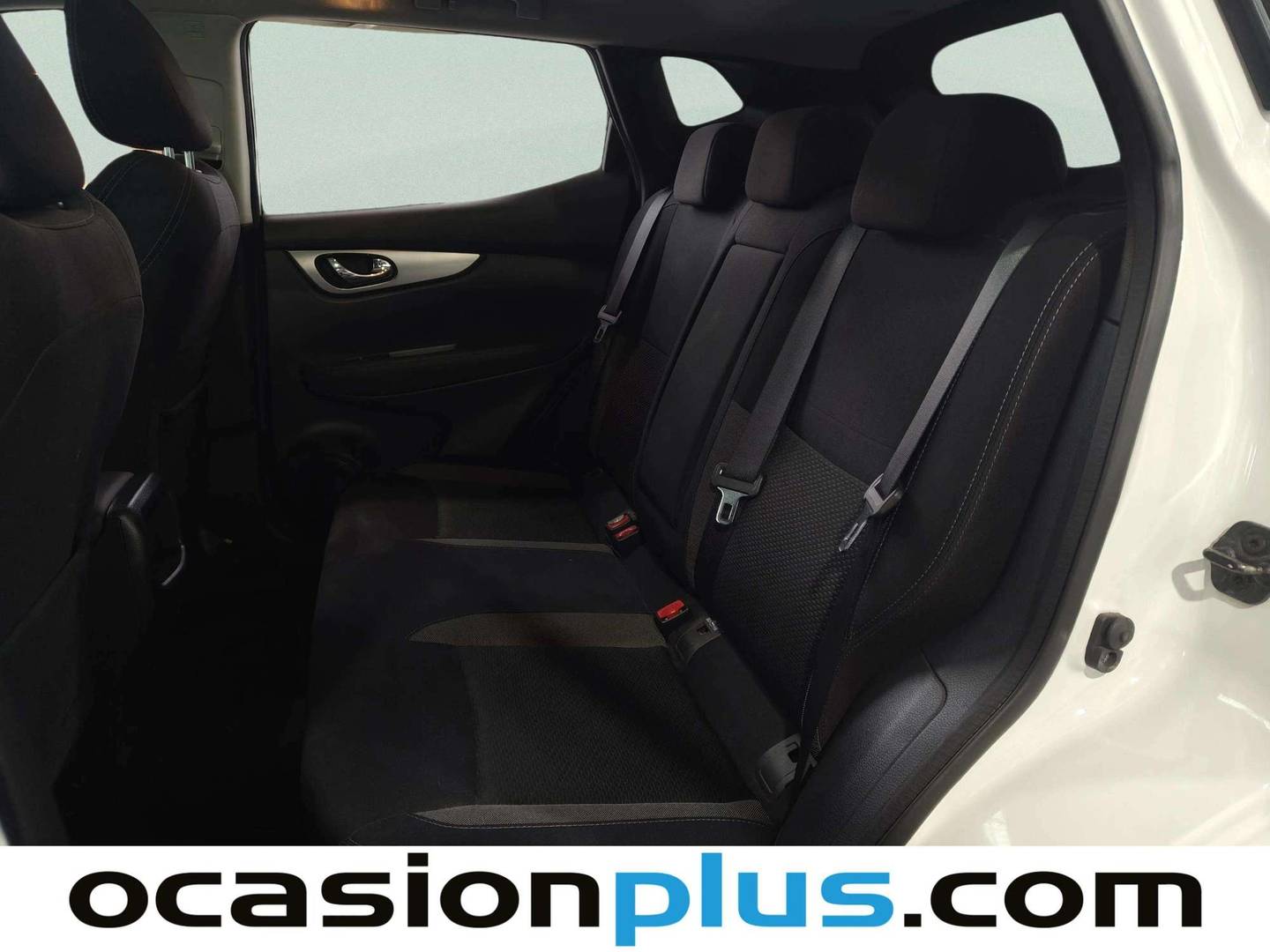 Foto asientos traseros Nissan QASHQAI Nissan Qashqai DIG-T 160 N-Connecta 4x2 DCT (160 CV)