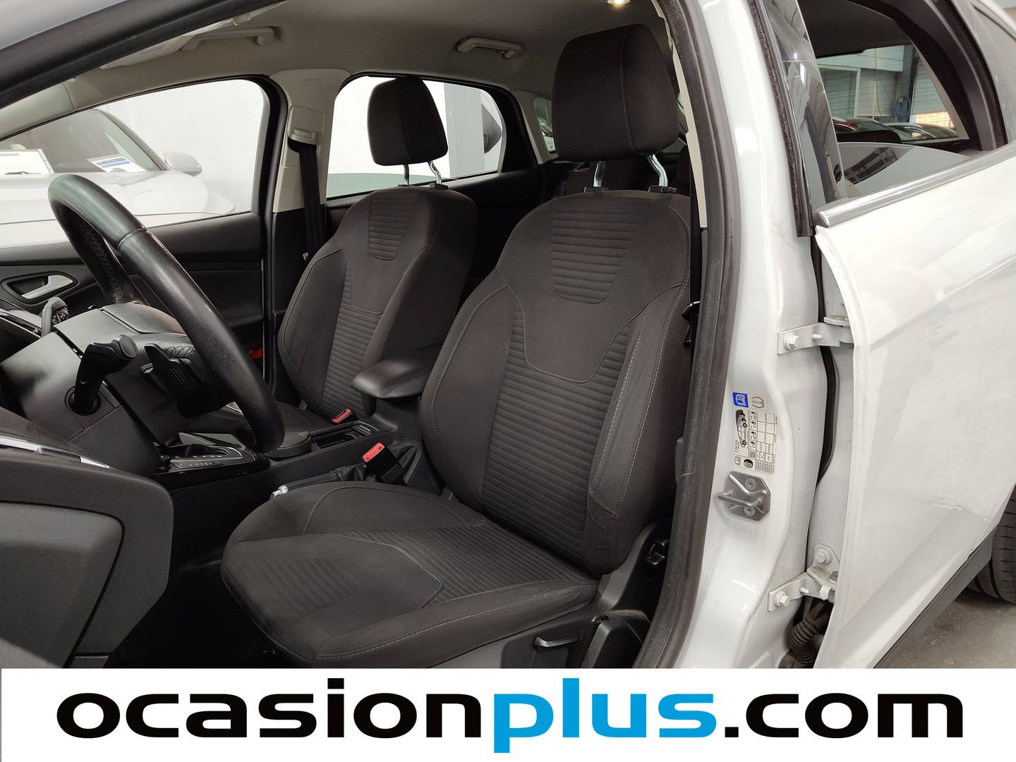 Foto asientos delanteros Ford Focus Ford Focus 1.0 Ecoboost Auto-S/S 125v Pow. Titanium