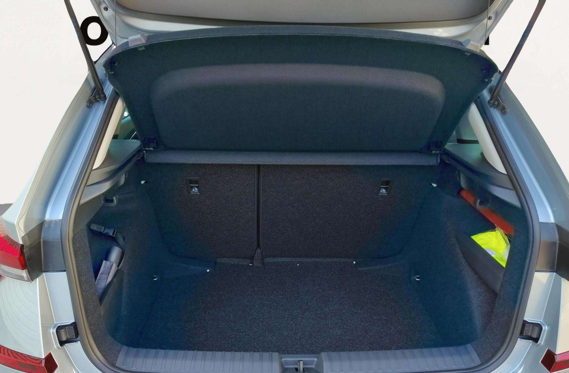 Škoda Kamiq 1.0 TSI Selection DSG - foto 16