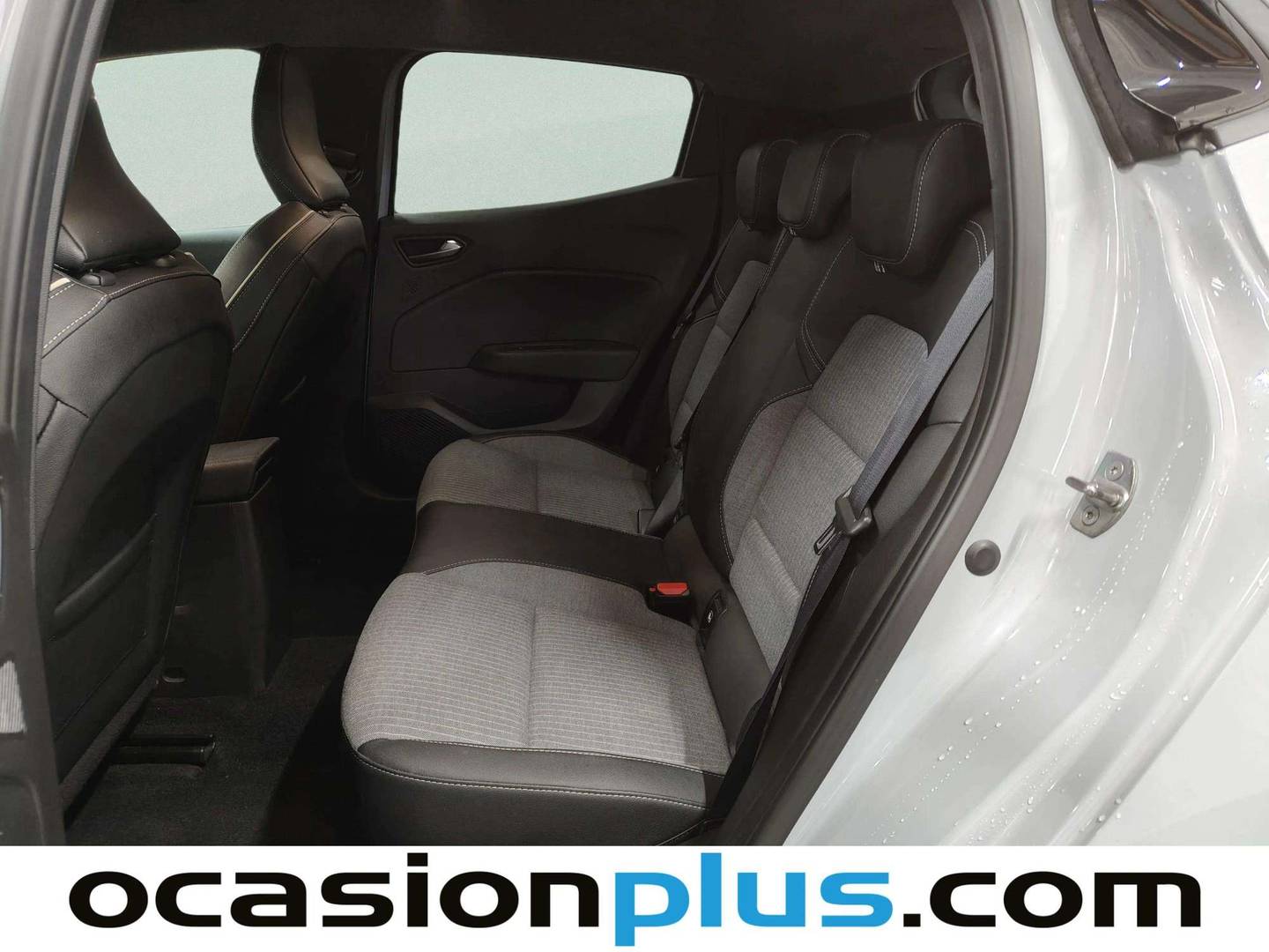 Foto asientos traseros Renault Clio Renault Clio Techno TCe (90 CV)